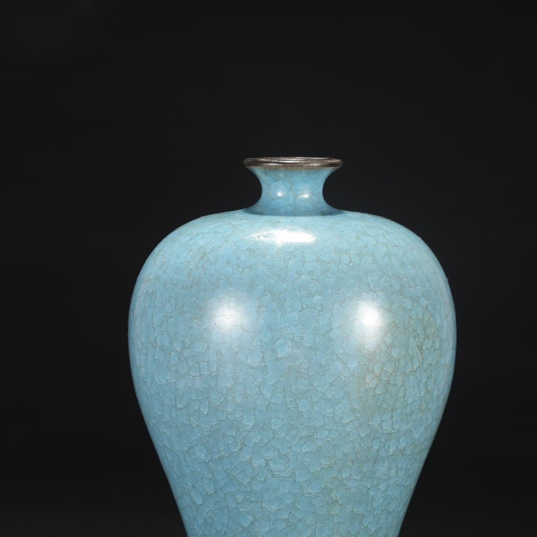 An Exquisite Ru yao Vase - 3