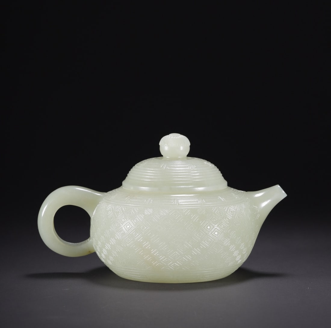 An Exquisite White Jade Teapot - 3