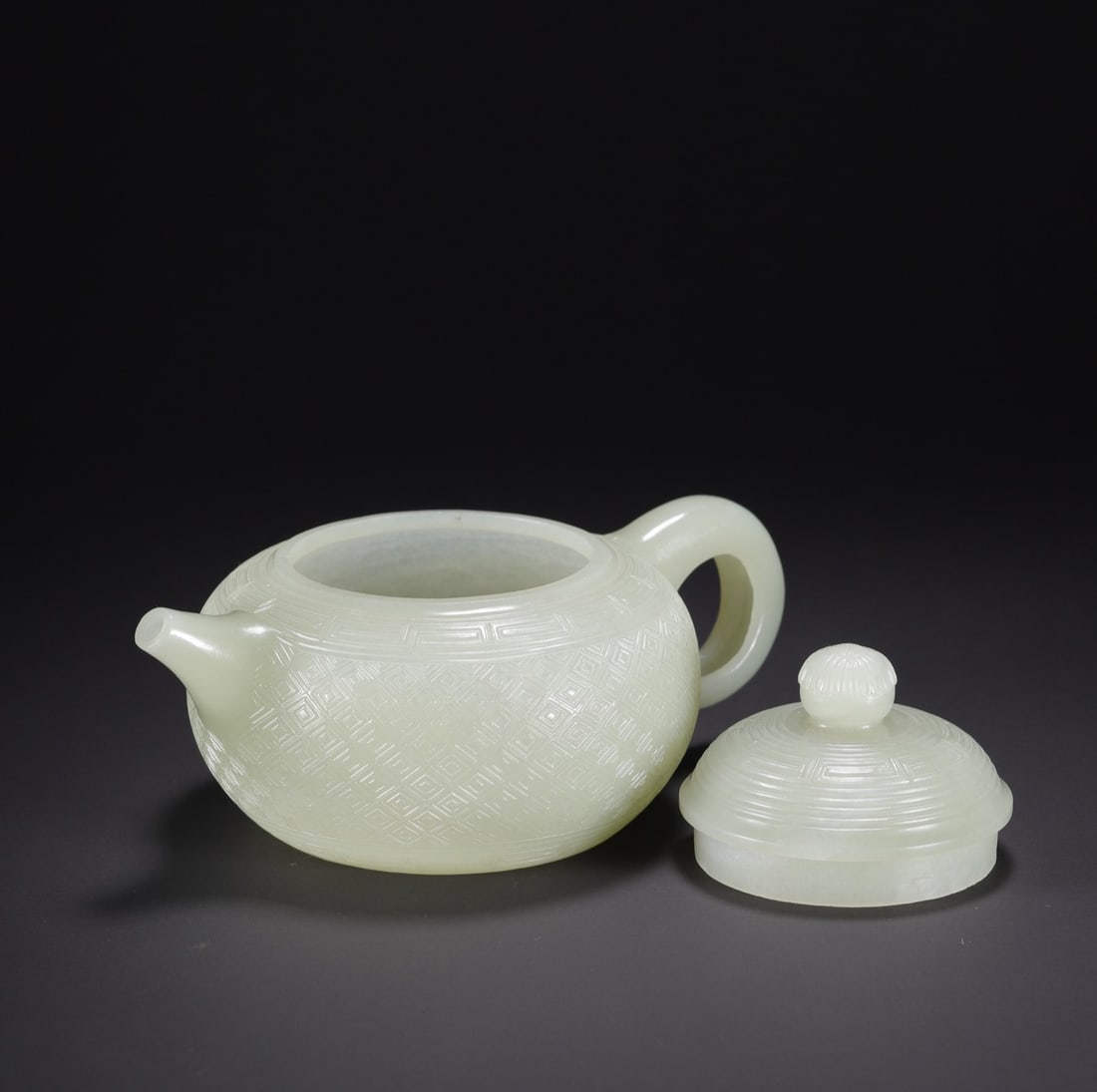 An Exquisite White Jade Teapot - 5