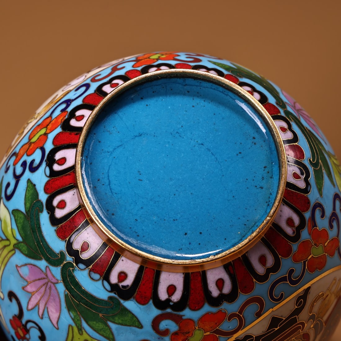 An Exquisite Cloisonne Lotus Pattern Jar - 14