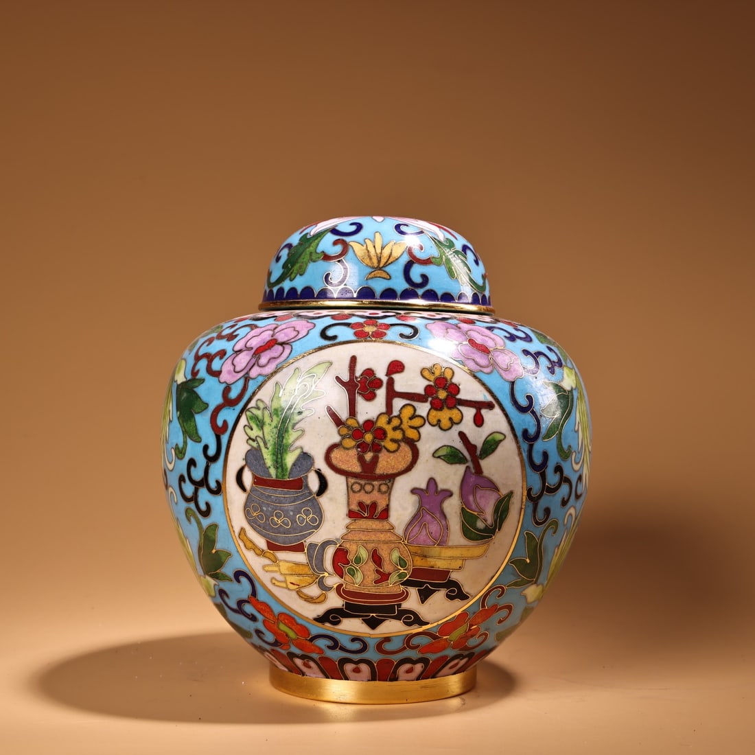 An Exquisite Cloisonne Lotus Pattern Jar (1 of 14)