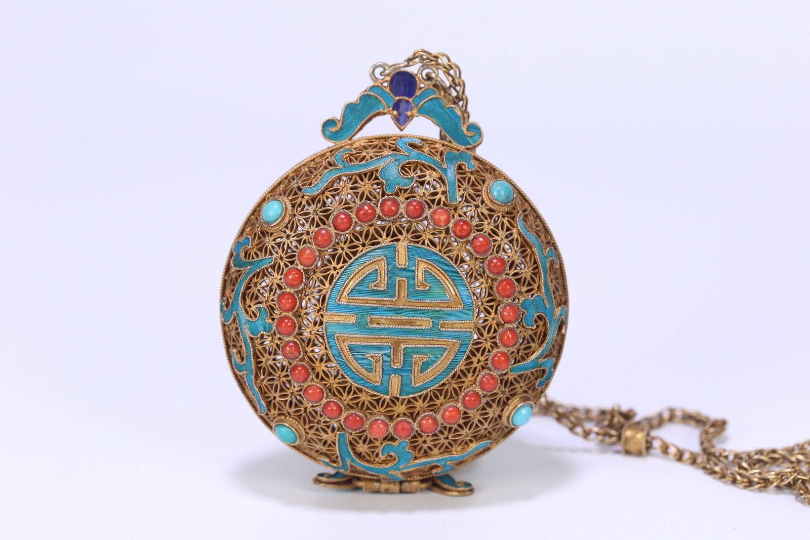 An Exquisite Gilt Silver Inlaid Turquoise Bats and Peach Pattern Pendant - 3
