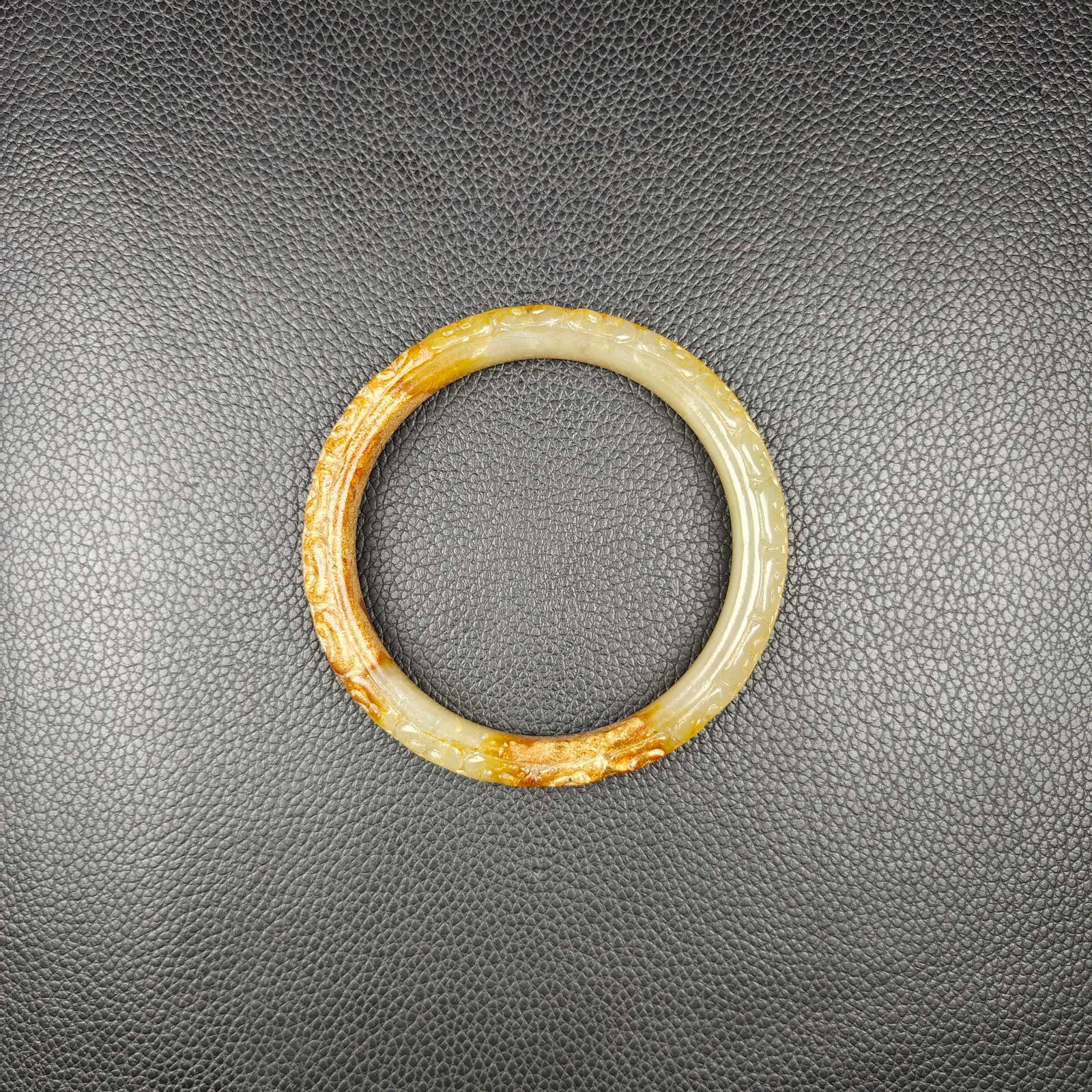 An Exquisite White Jade Bracelets - 3