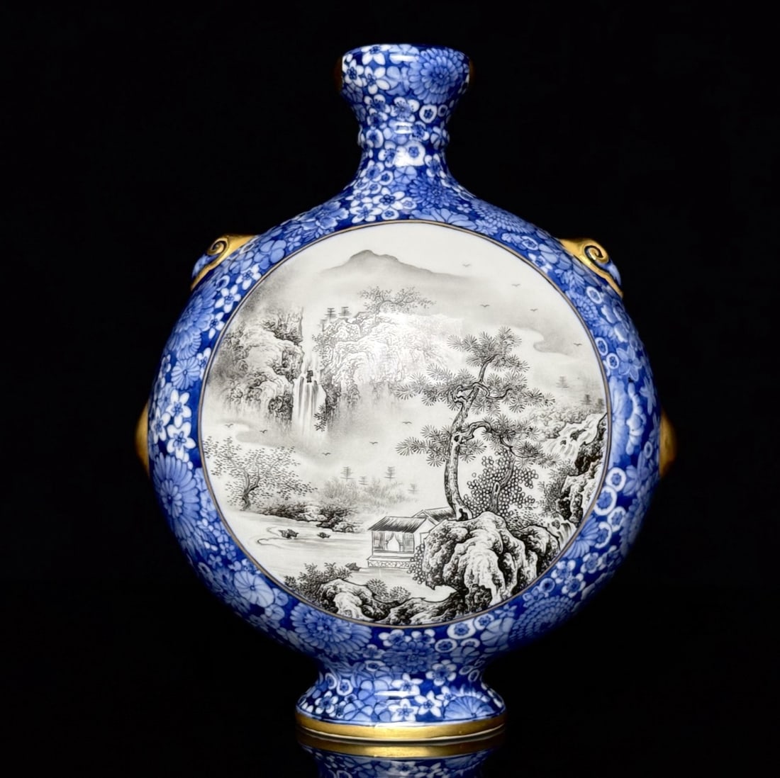 An Exquisite Ink Color Blue and White Painted Gold Flower Pattern Landscape Pattern Vase (1 of 9)