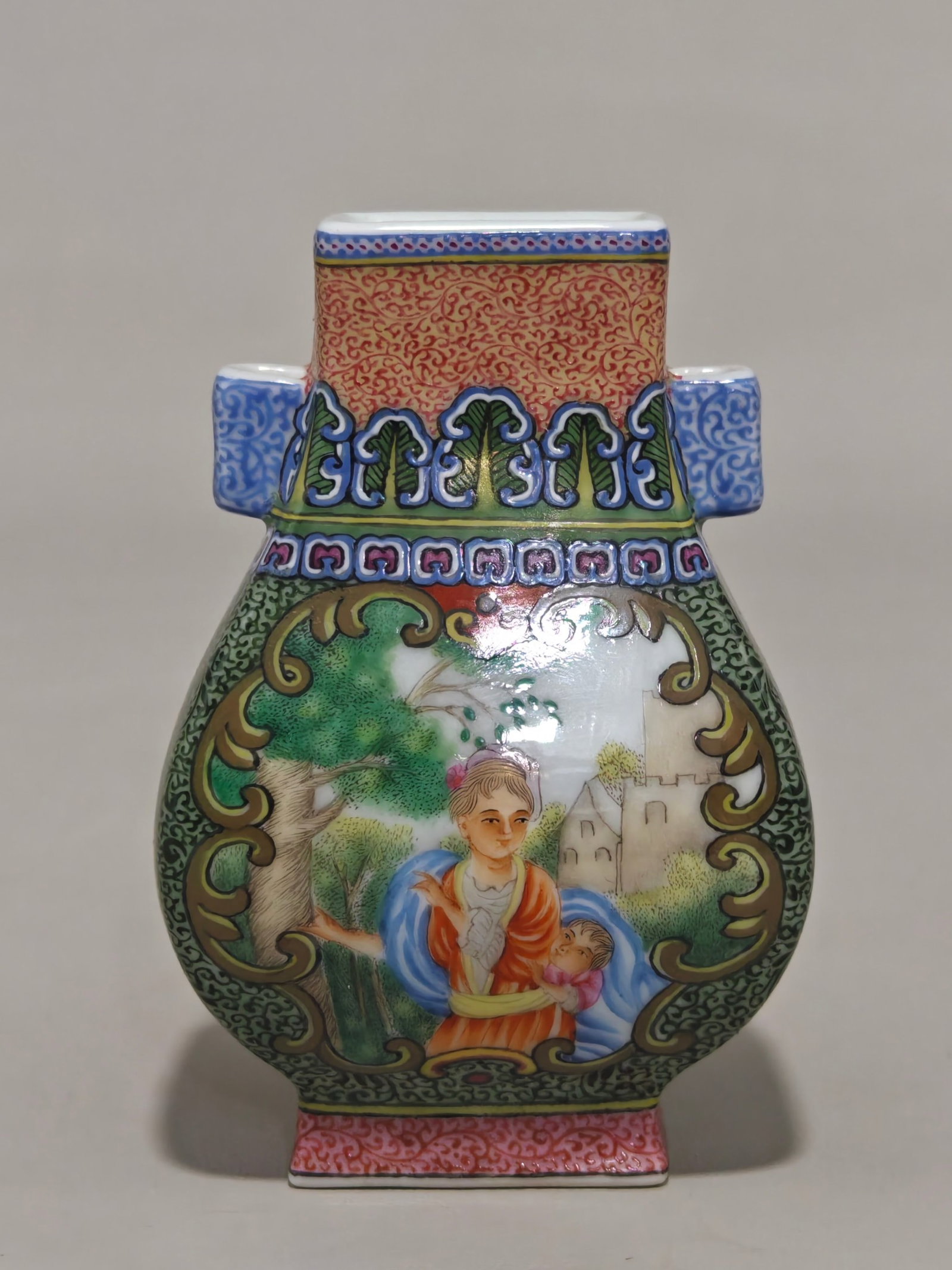 An Exquisite Enamel Figure Pattern Double-Ears Vase - 2