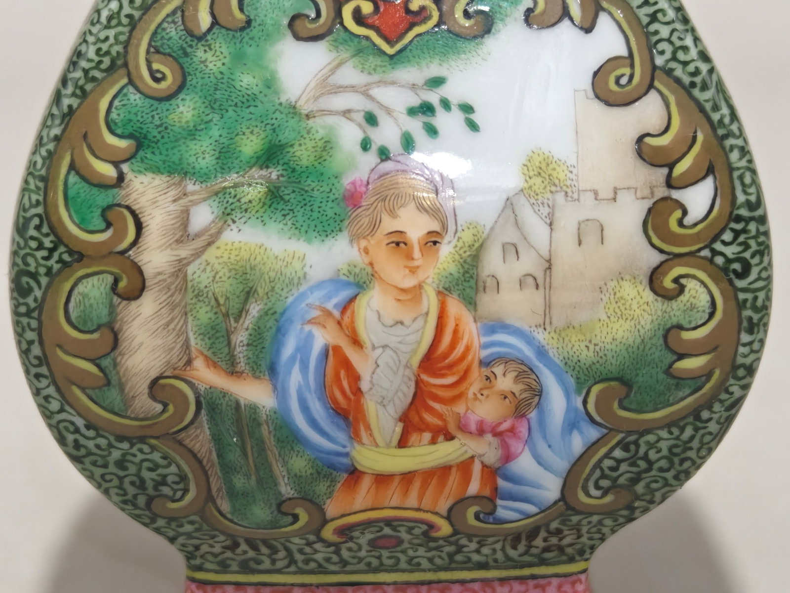 An Exquisite Enamel Figure Pattern Double-Ears Vase - 5