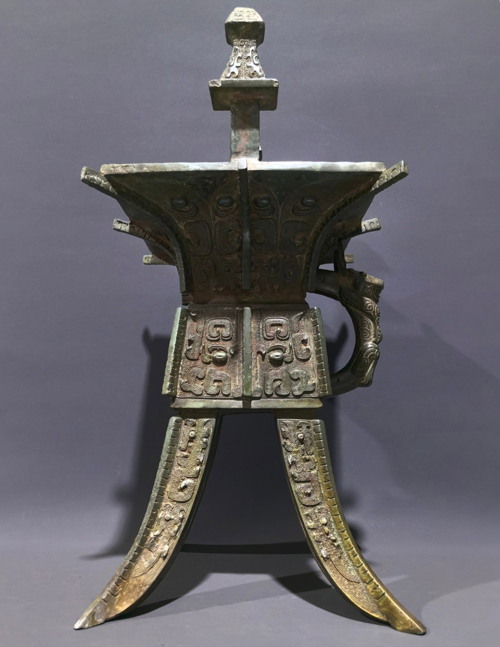 A Huge Bronze Taotie Pattern Double-Ears and Four Legs Cup (1 of 9)