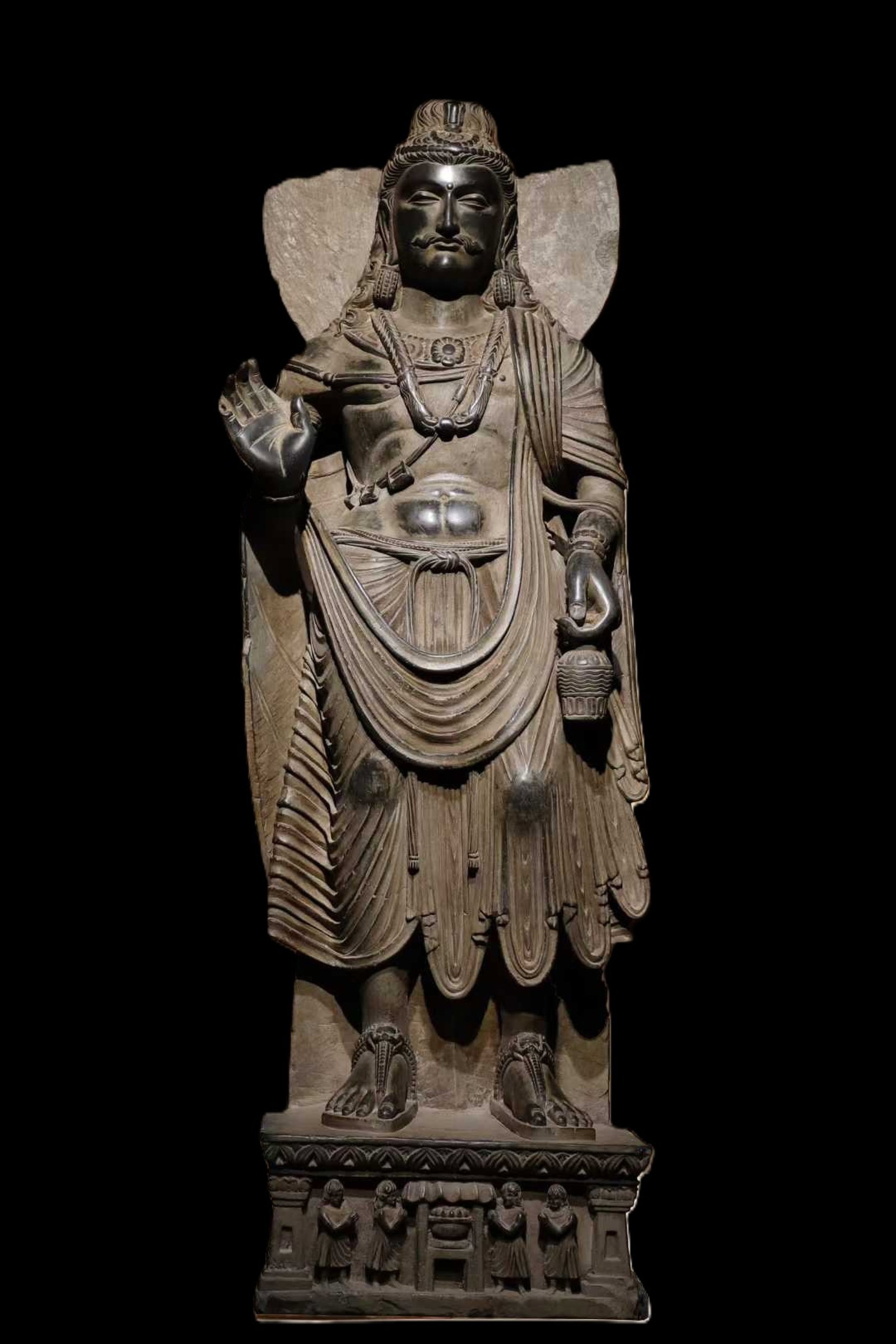 A Solemn Schistose Statue of Gandhara (1 of 9)
