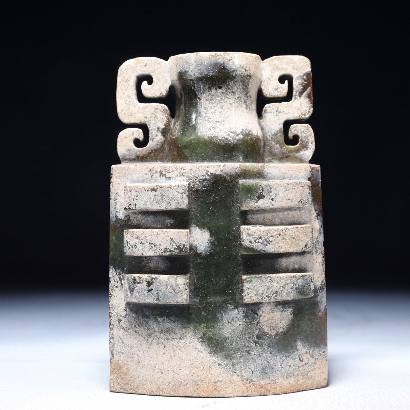 An Exquisite Jasper Trigram Pattern Double-Ears Ornament - 5
