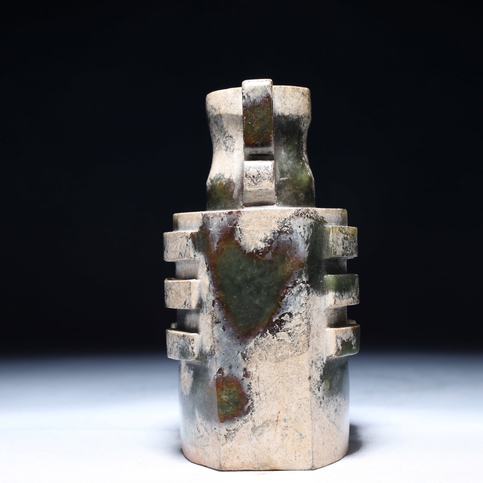An Exquisite Jasper Trigram Pattern Double-Ears Ornament - 6