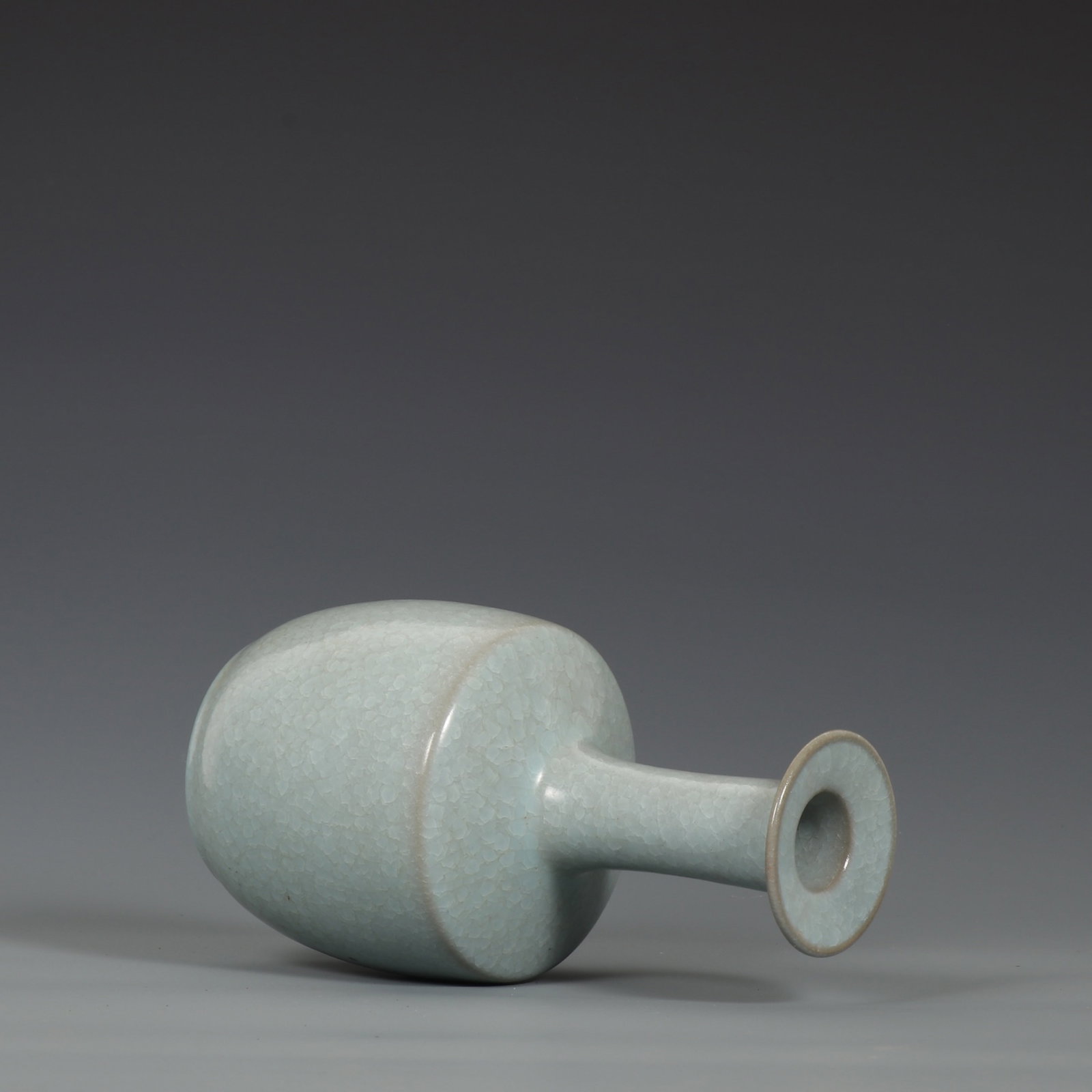 An Exquisite Ru yao Vase - 7