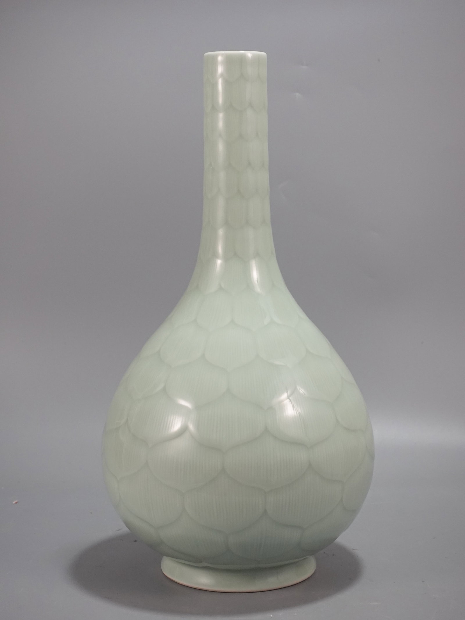 A Huge Celadon Glazed Vase (1 of 6)