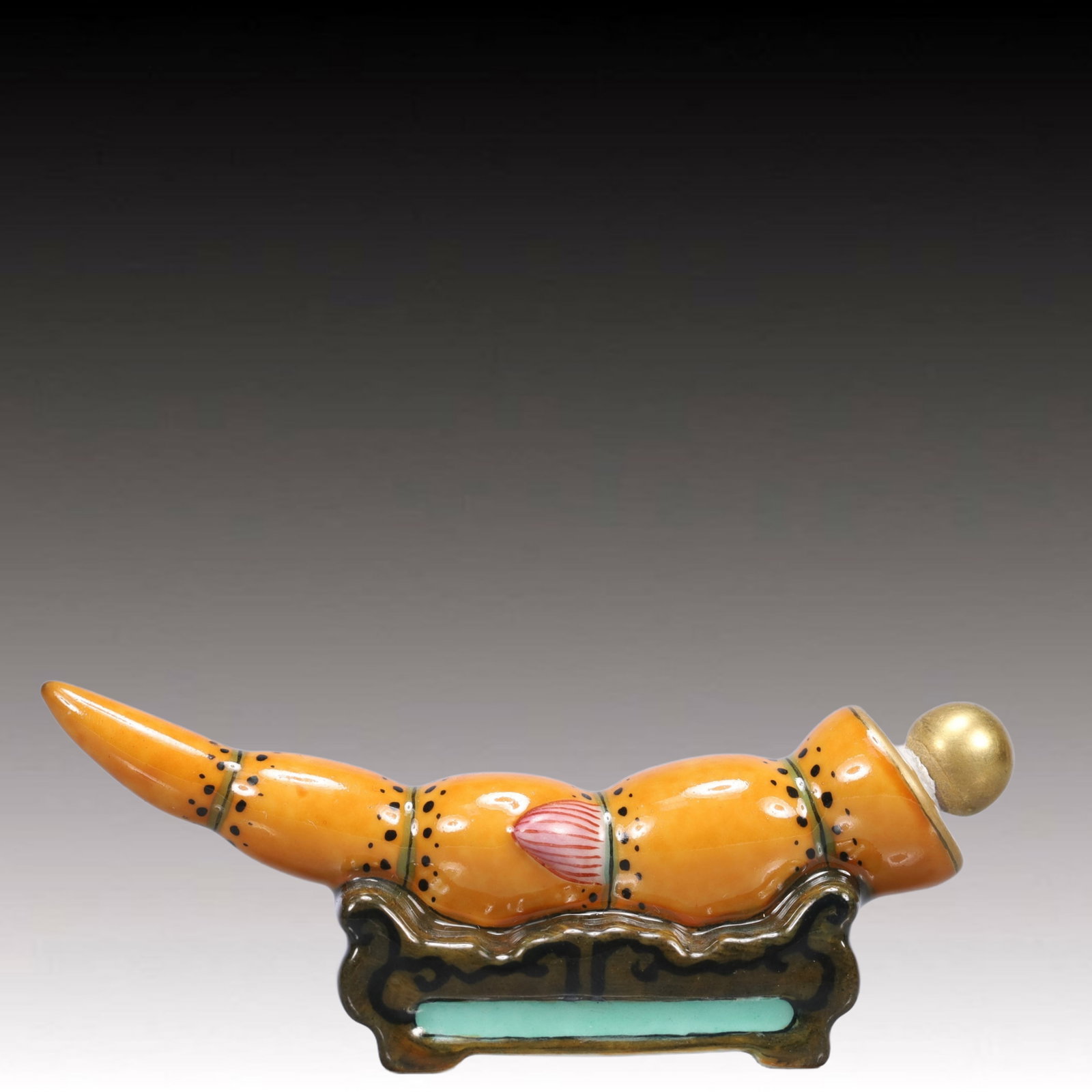 An Exquisite Famille-Rose Lotus Root-Shaped Snuff Bottle (1 of 8)
