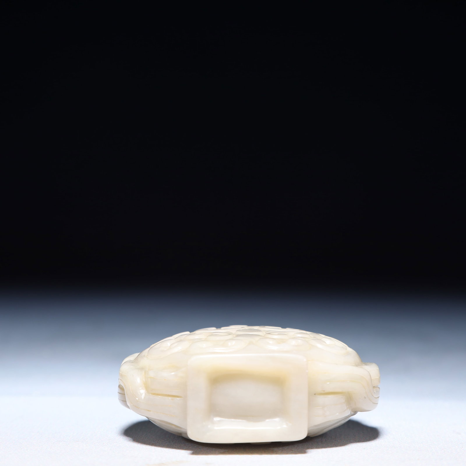 An Exquisite White Jade Auspicious Cloud Pattern Snuff Bottle - 7