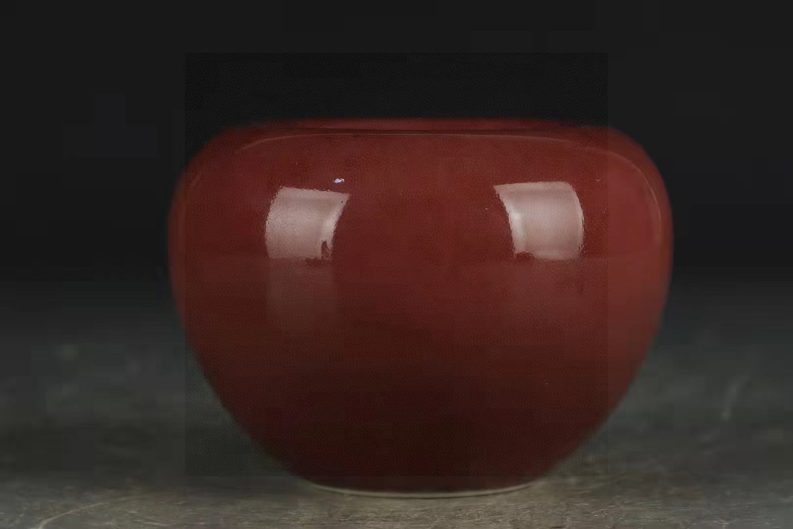 An Exquisite Red Glazed Brush Washer: An Exquisite Red Glazed Brush Washer,Qing Dynasty,China,Kangxi Six-character Mark,Size:2.8inx4.1in 红釉笔洗,中国清代,康熙六字
