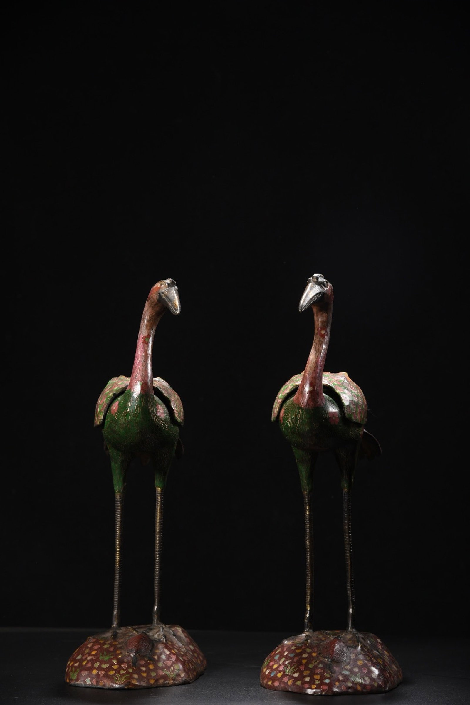 A Pair of Exquisite Cloisonne Crane Censer: A Pair of Exquisite Cloisonne Crane Censers,Qing Dynasty,China,Qianlong Four-character Mark,Size:15inx9.8inx5.1in,Weight:3835g 一对景泰蓝鹤香炉,中