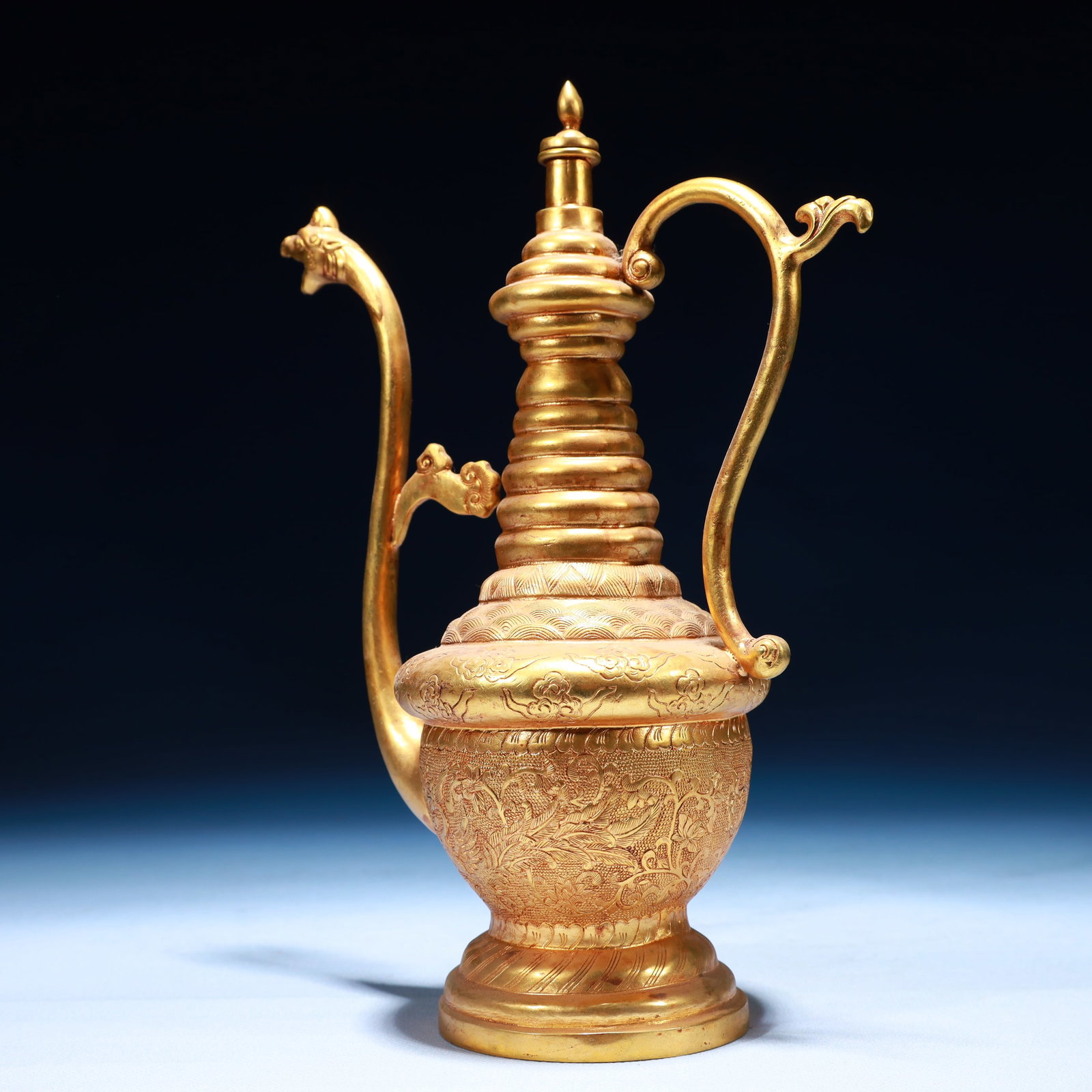 An Exquisite Gilt Bronze Phoenix Pattern Ewer - 10
