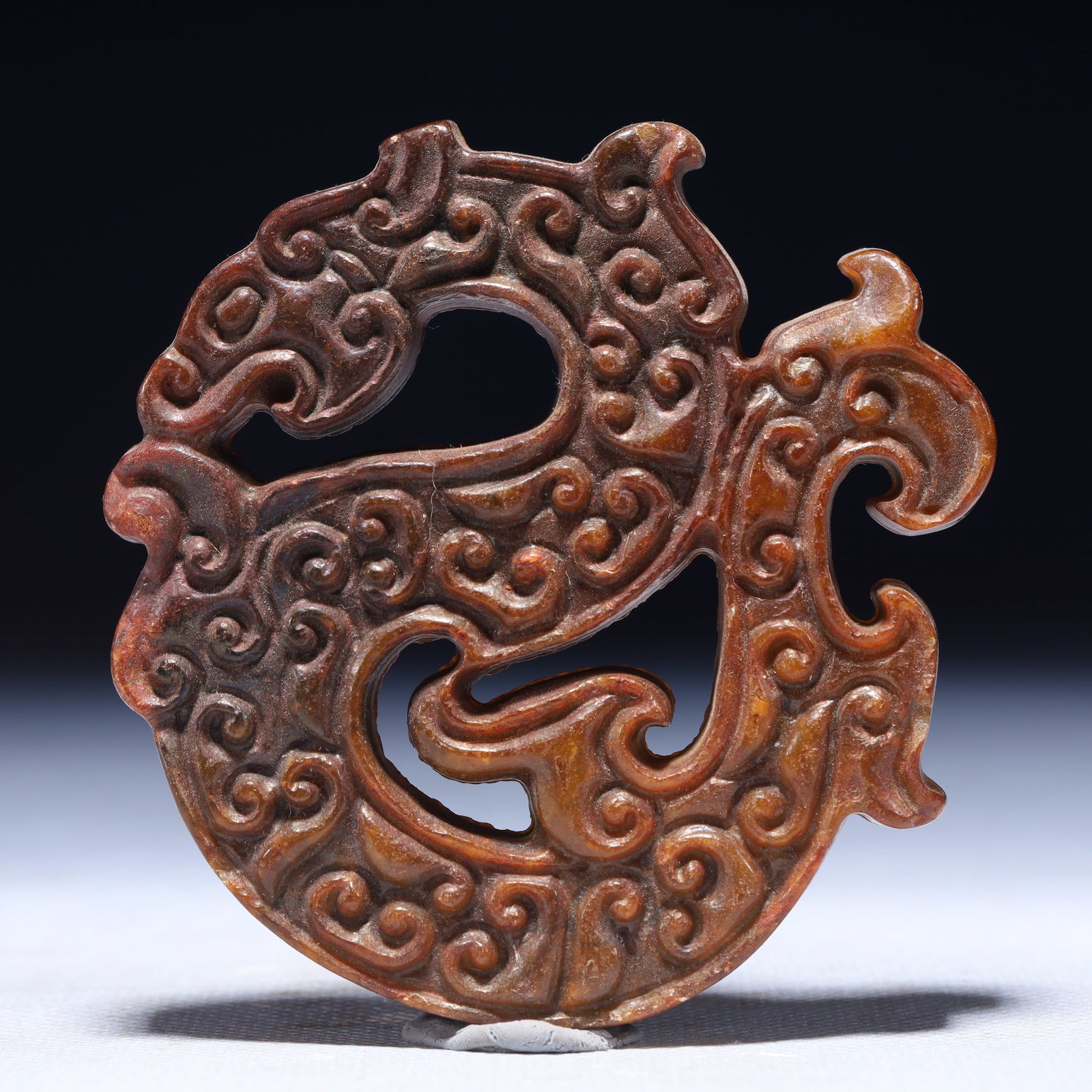 An Exquisite Archaic Jade Dragon Pattern Ornament: An Exquisite Archaic Jade Dragon Pattern Ornament,Ancient Time,China,Size:3.1inx0.4in,Weight:92g