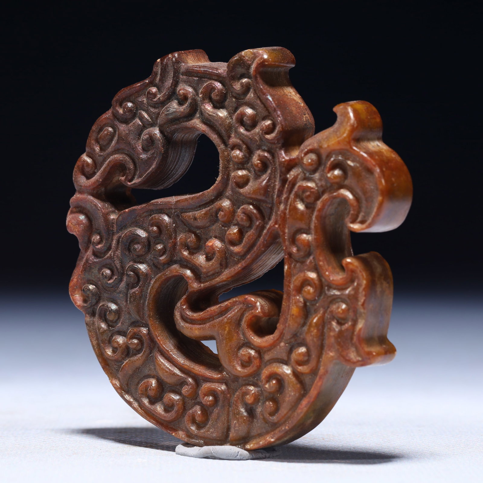 An Exquisite Archaic Jade Dragon Pattern Ornament - 2