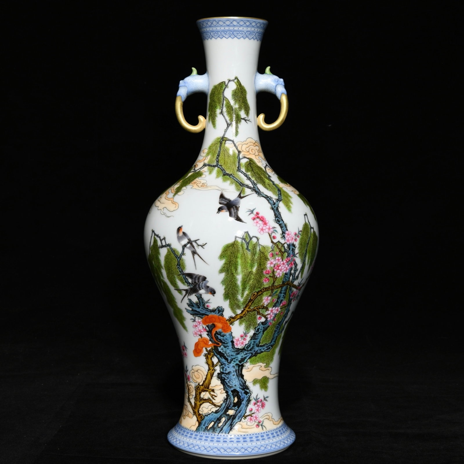 A Rare Enamel Flower and Bird Pattern Elephant-Ears Vase,with poem (1 of 9)