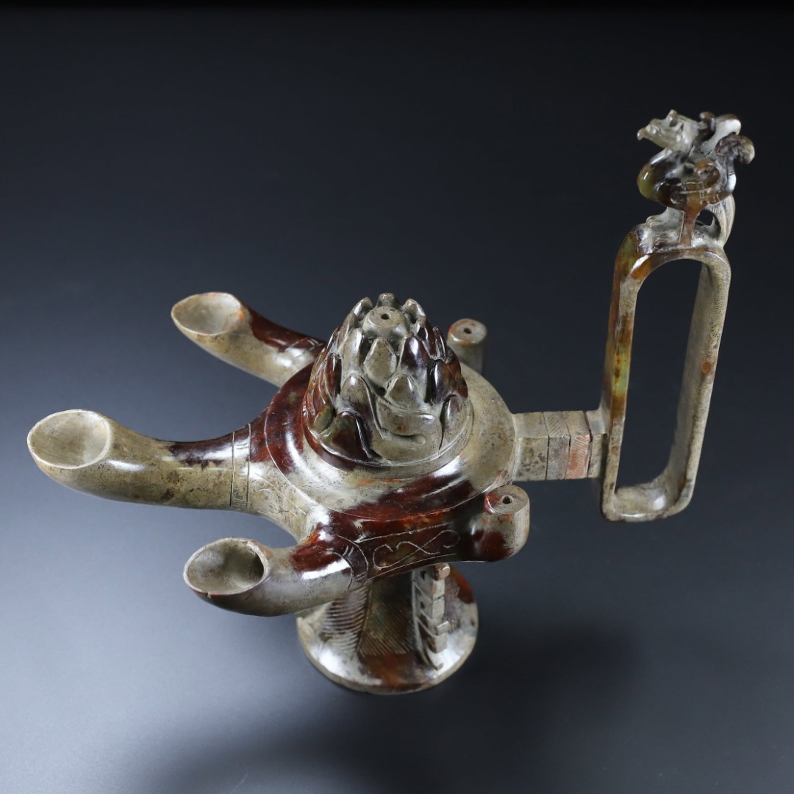 An Exquisite Archaic Jade Phoenix Pattern Censer - 3