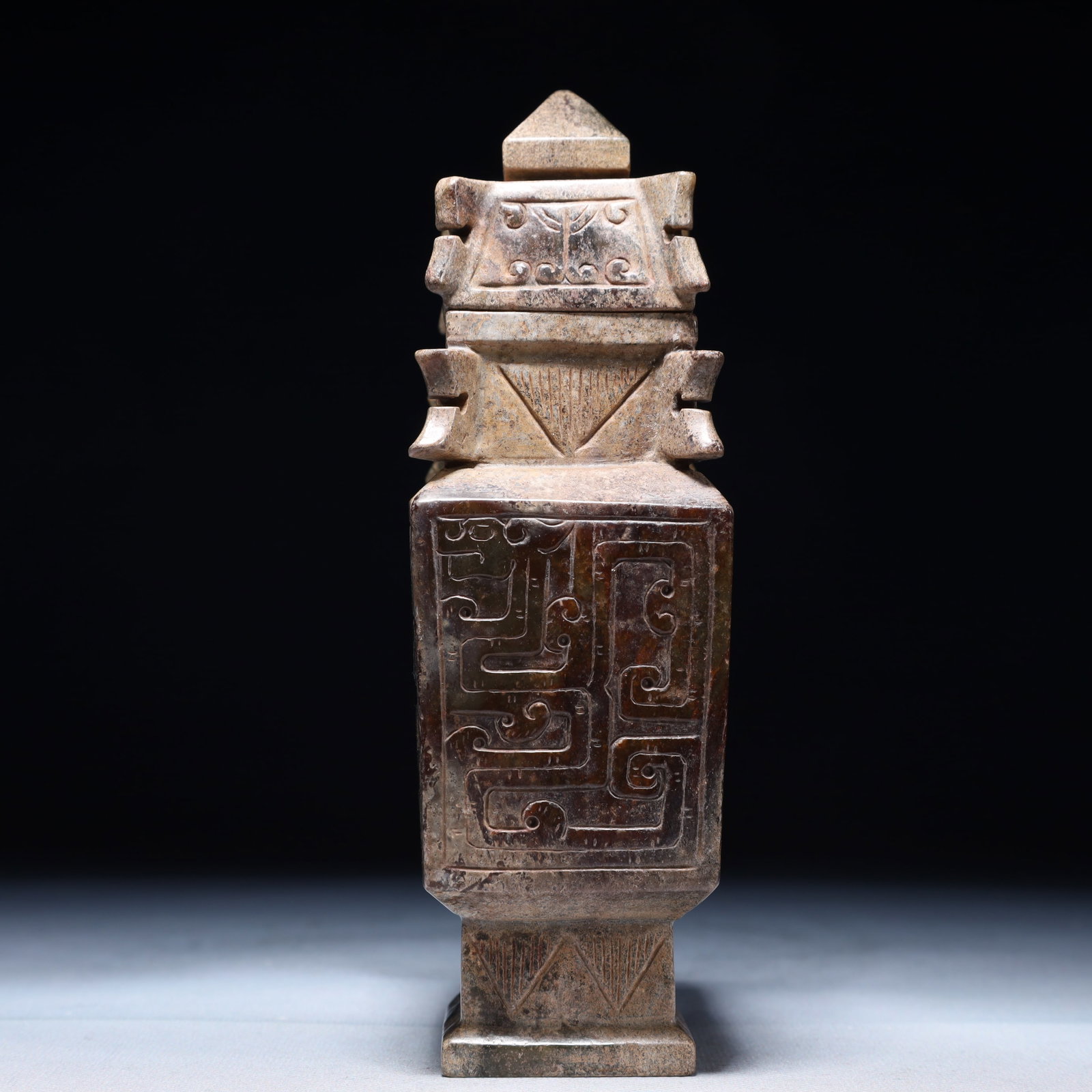 An Archaic Archaic Jade Beast-Face Pattern Bottle - 6