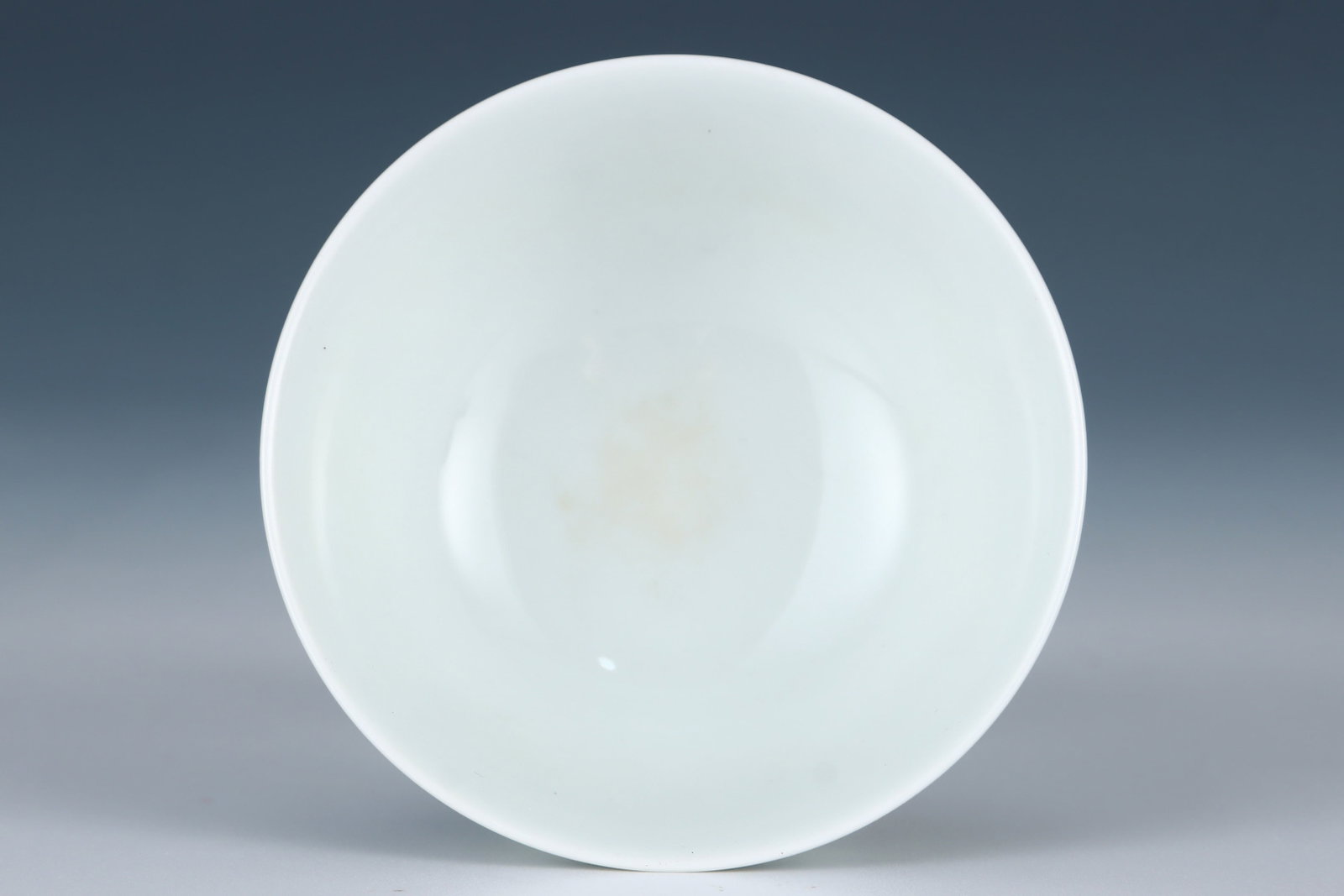 An Exquisite Doucai Flower and Rooster Pattern Stem Cup - 7