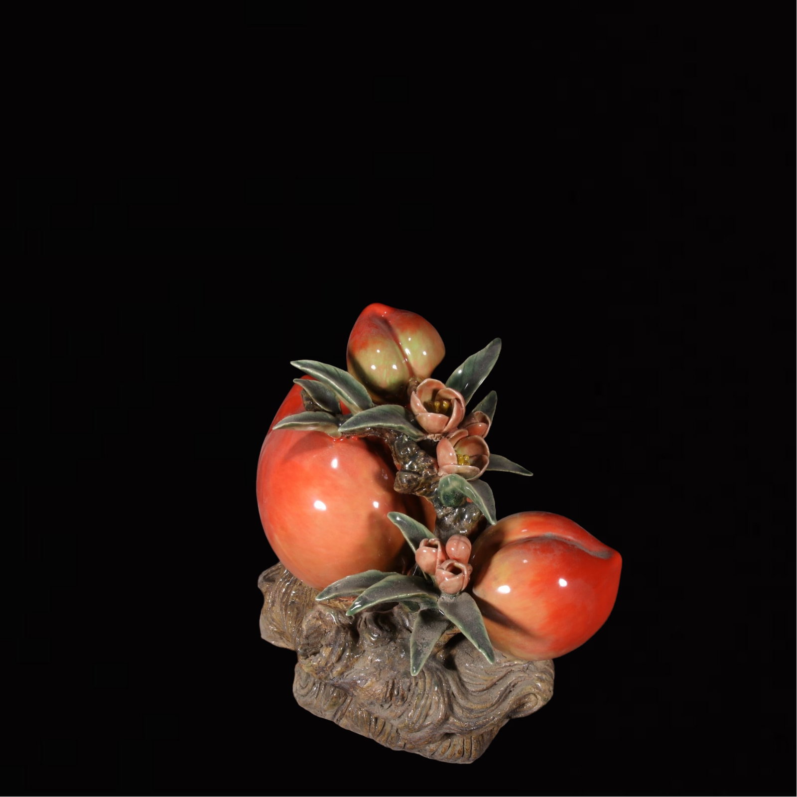 An Exquisite Shiwan yao Peach Ornament - 3