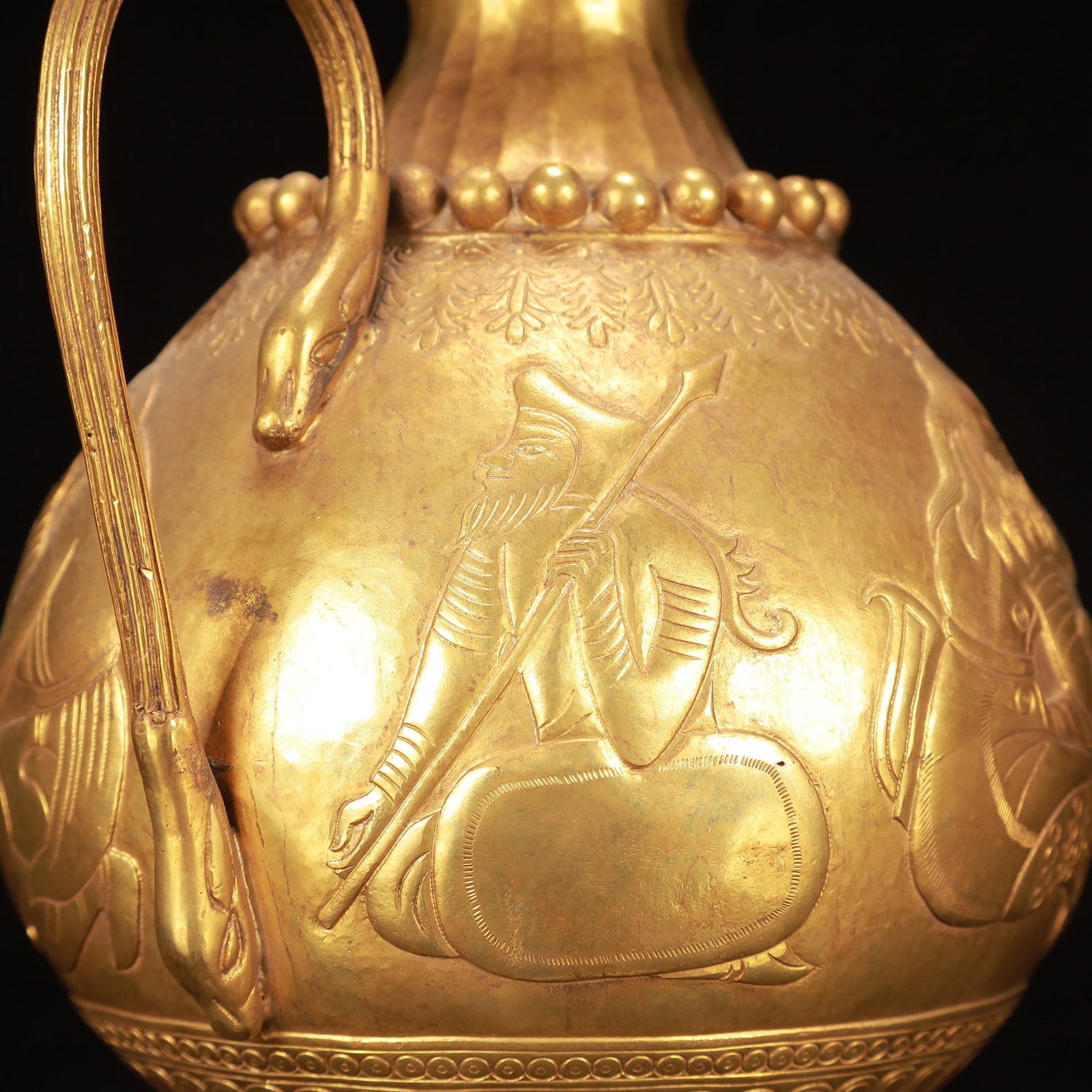 An Exquisite Gilt Bronze Figure Pattern Ewer - 12