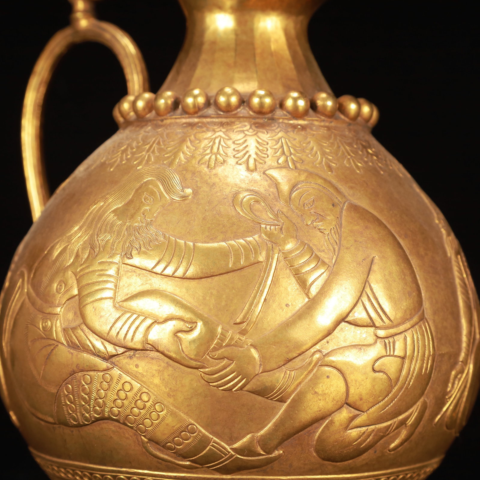 An Exquisite Gilt Bronze Figure Pattern Ewer - 8