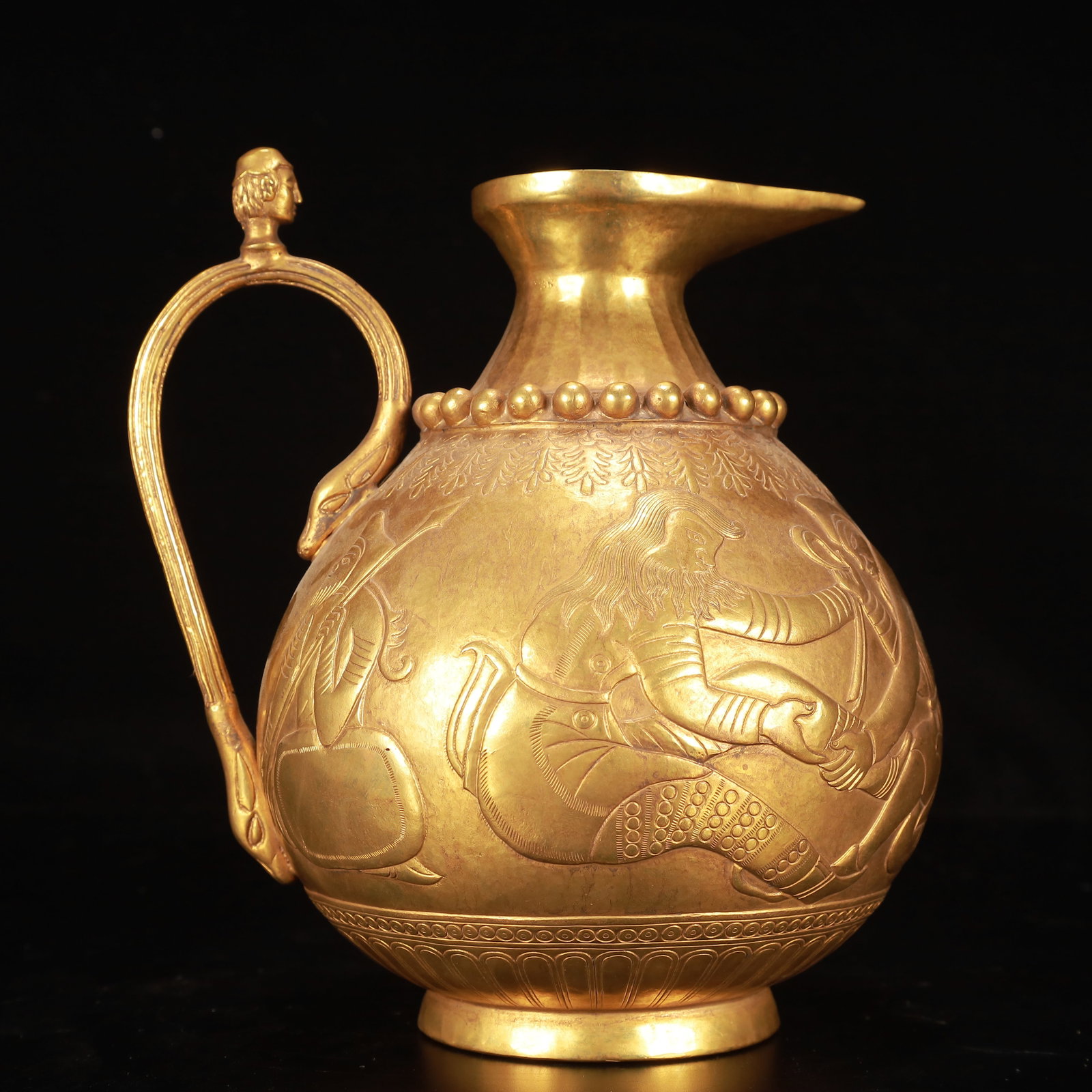 An Exquisite Gilt Bronze Figure Pattern Ewer - 9
