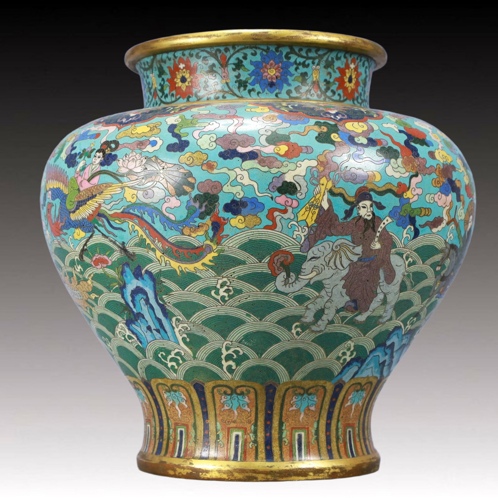 An Exquisite Cloisonne Auspicious Cloud Figure Pattern Vase - 7