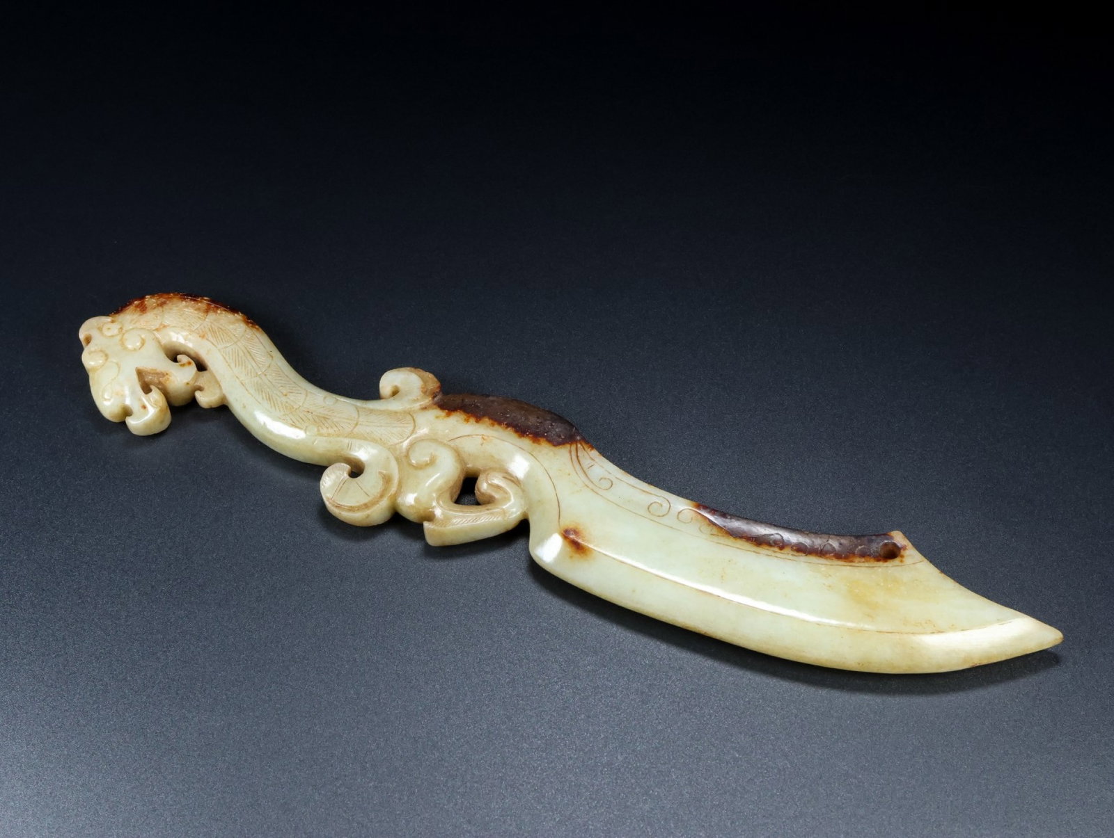 An Exquisite White Jade Dragon Pattern Axe - 8