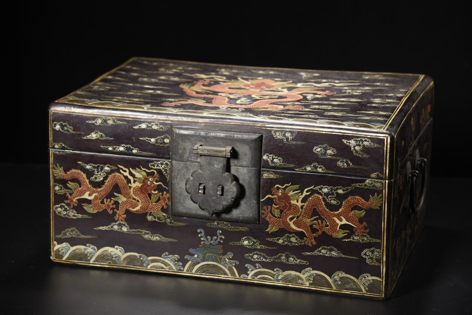 An Exquisite Carved Lacquer Painted Gold Flower and Dragon Pattern Box (1 of 10)