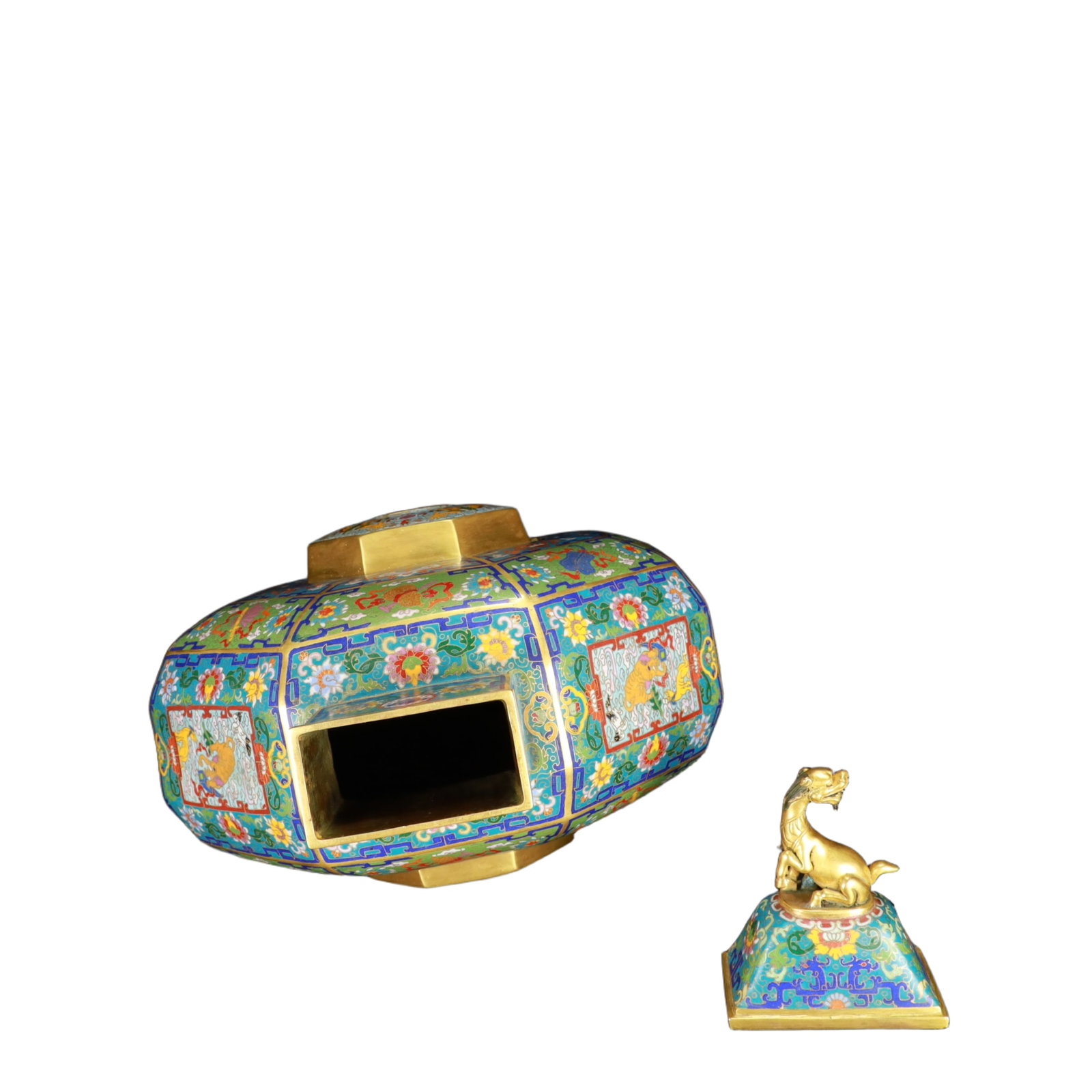 An Exquisite Cloisonne Eight Treasures Pattern Bottle - 9