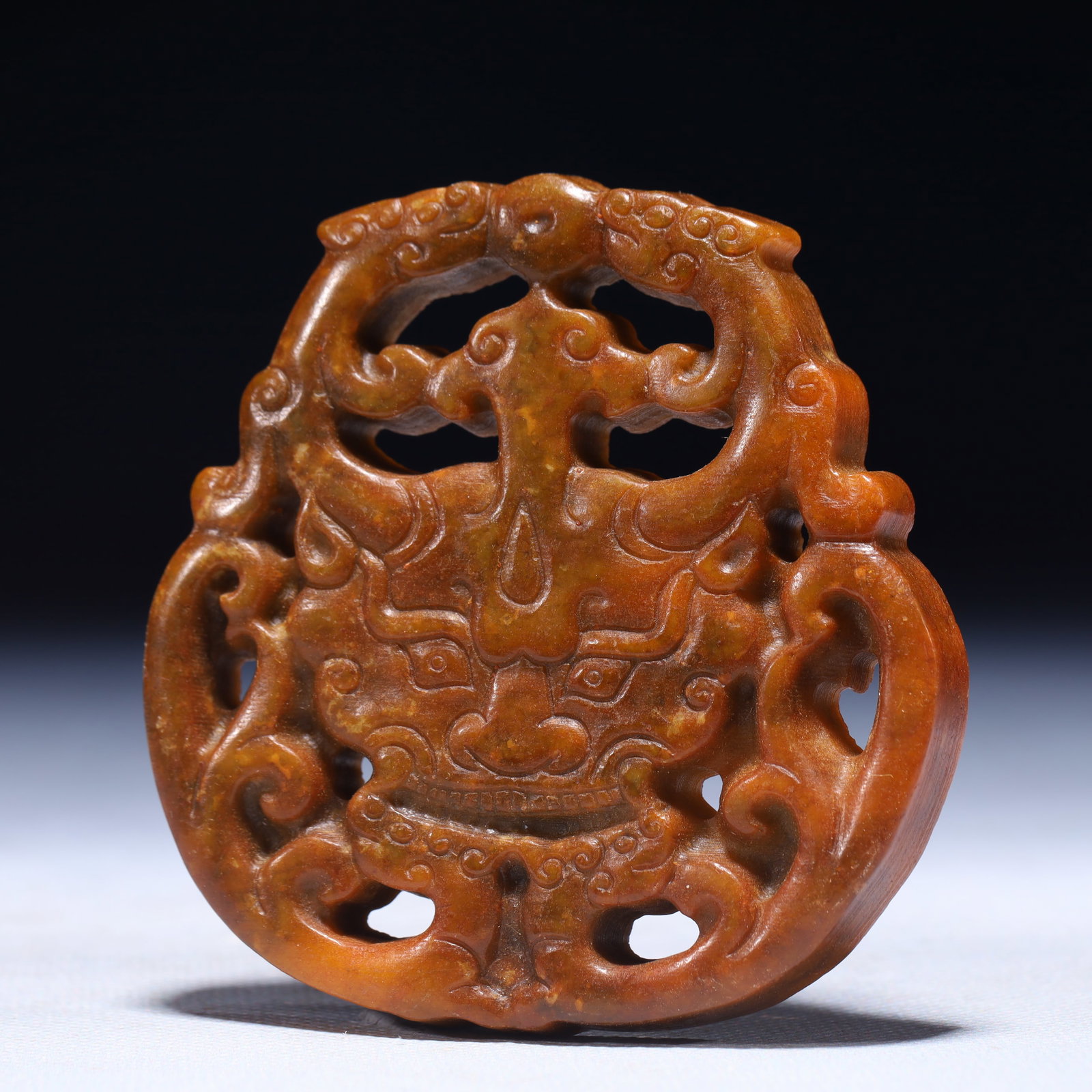An Exquisite Archaic Jade Beast-Face Pattern Pendant - 2