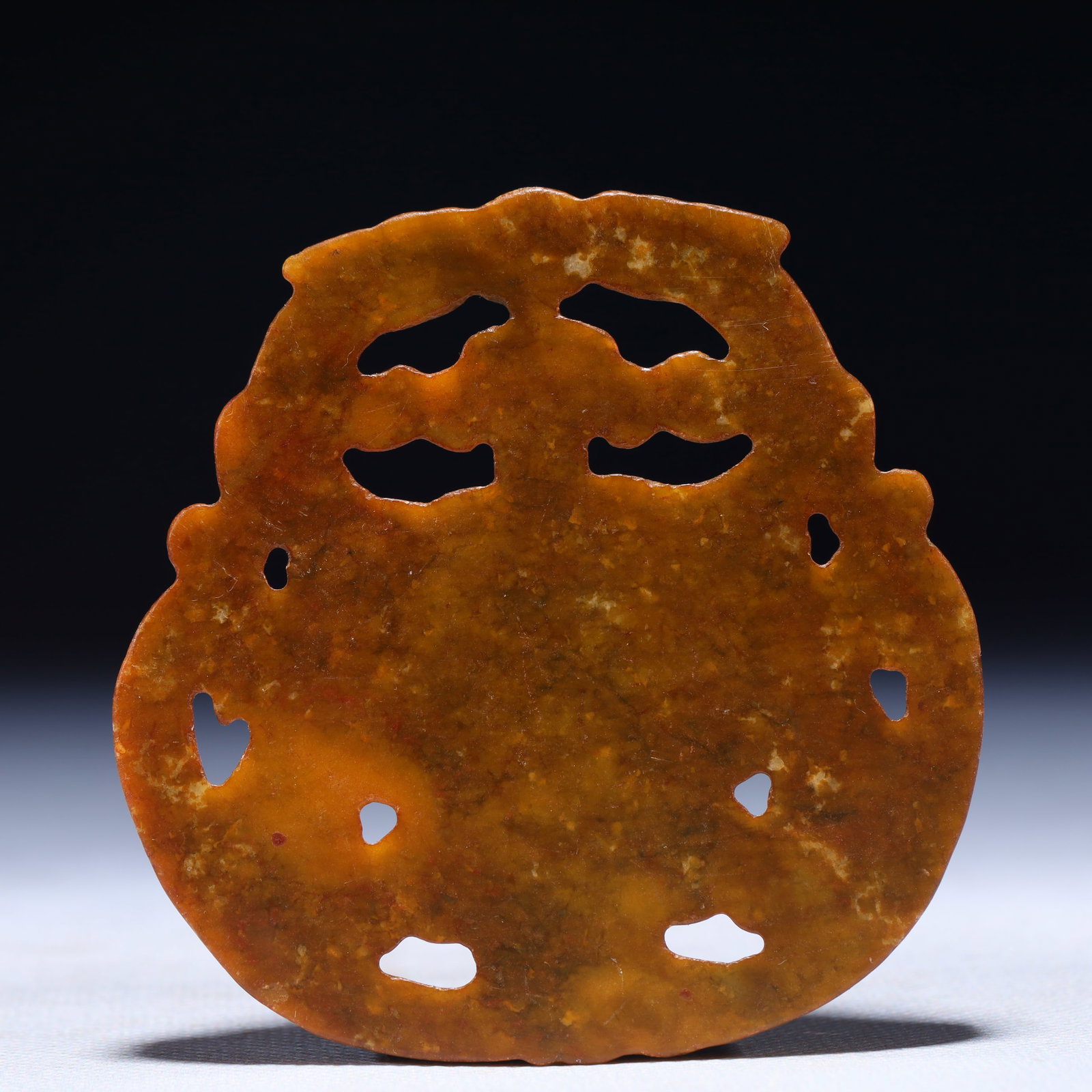 An Exquisite Archaic Jade Beast-Face Pattern Pendant - 3