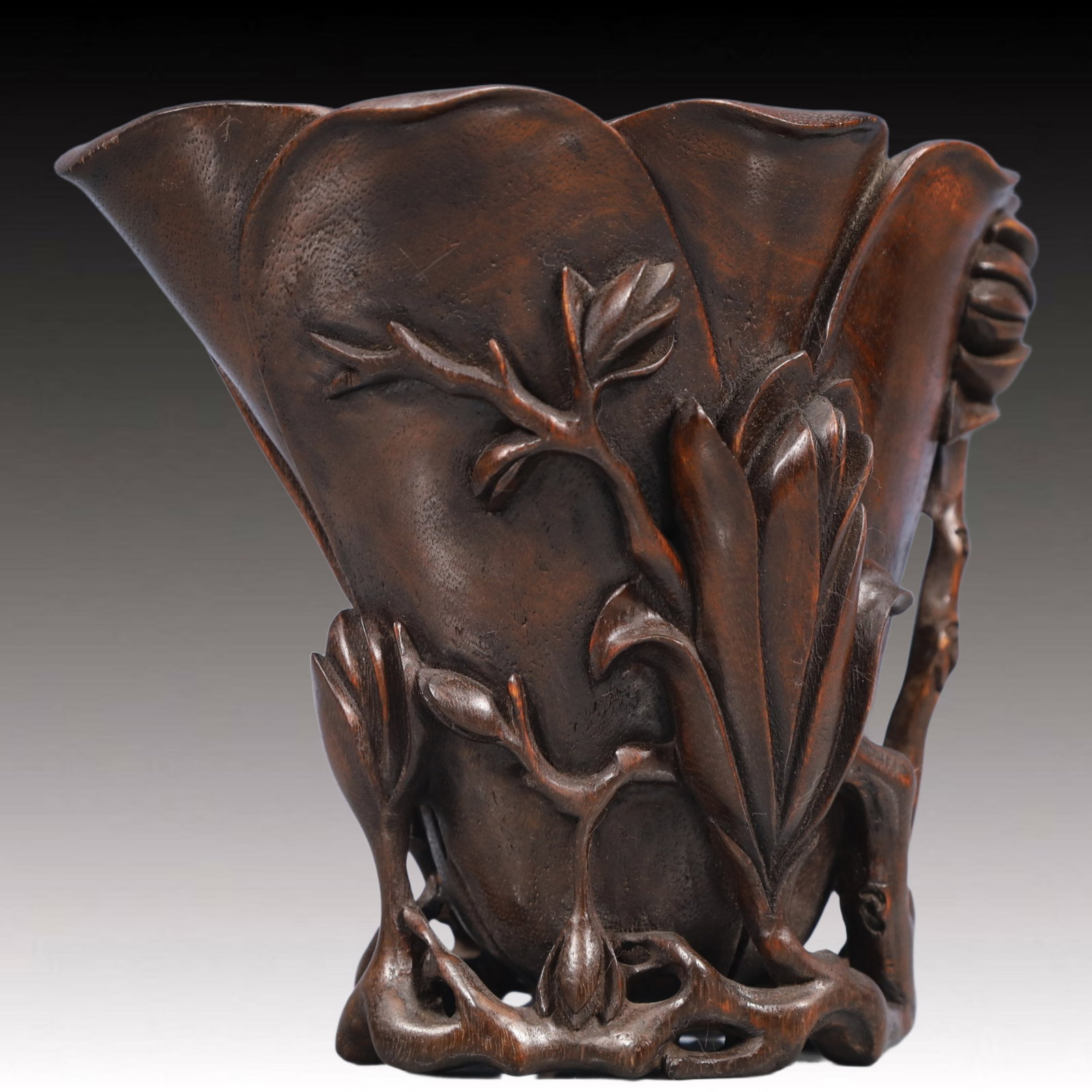 An Exquisite Eaglewood Flower Pattern Cup - 4