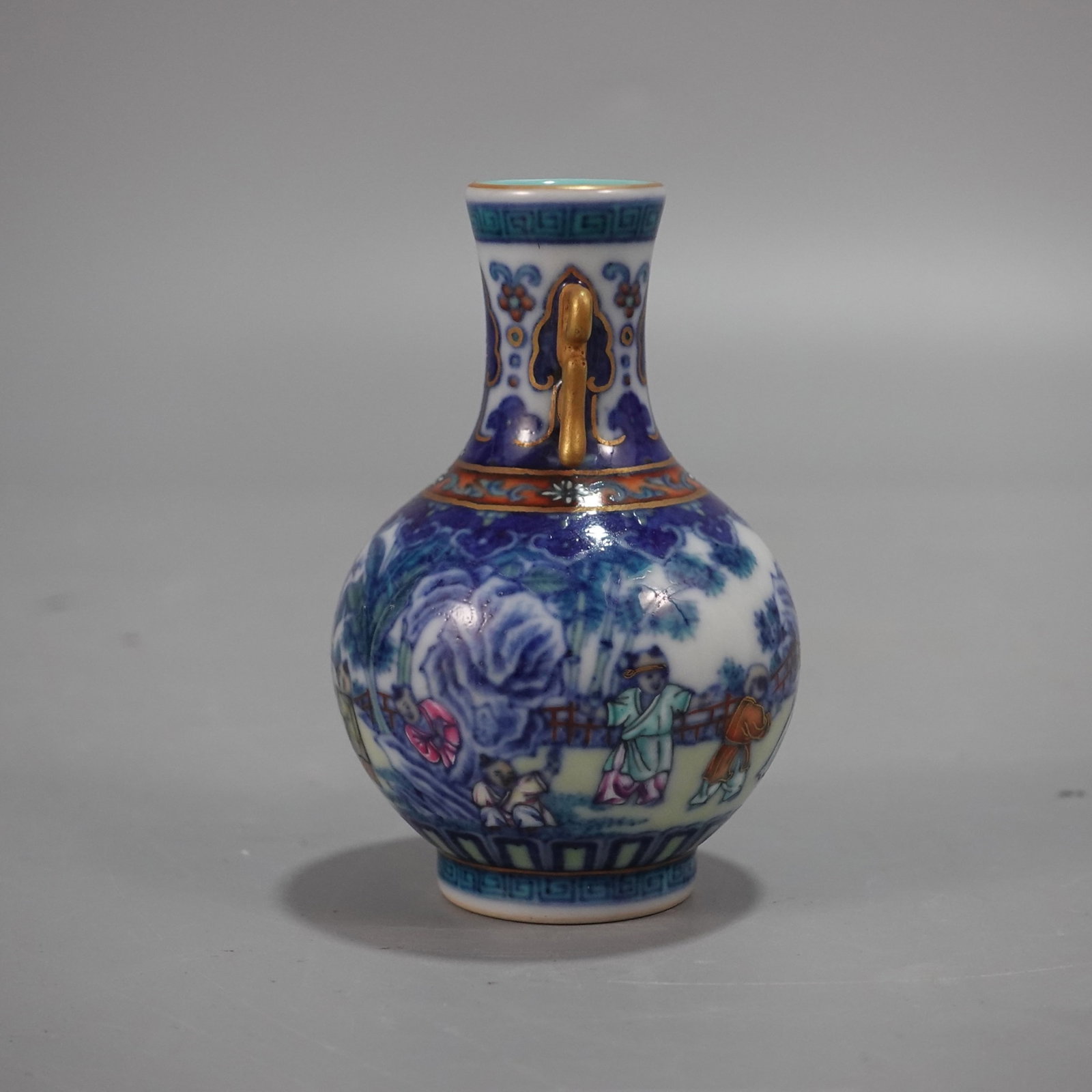 An Exquisite Doucai Figure Pattern Double-Ears Vase - 2