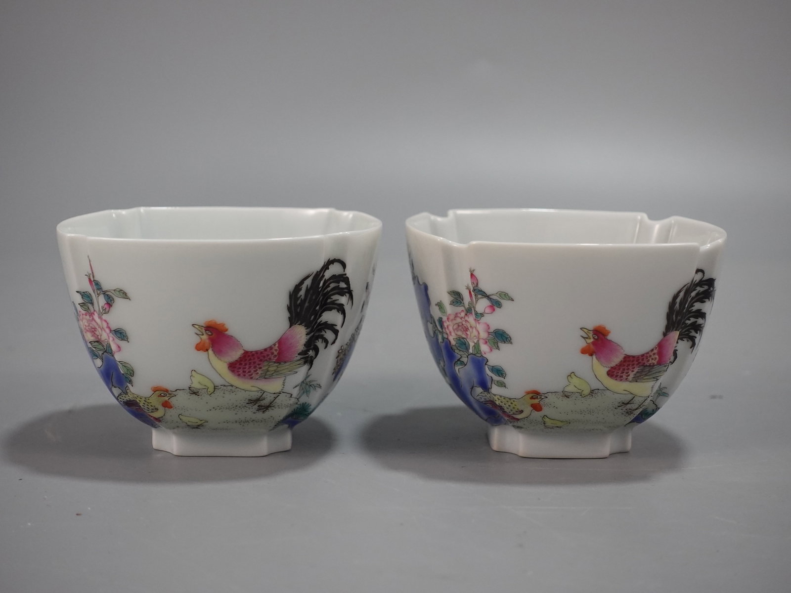 A Pair of Exquisite Famille-Rose Flower and Rooster Pattern Cups (1 of 9)
