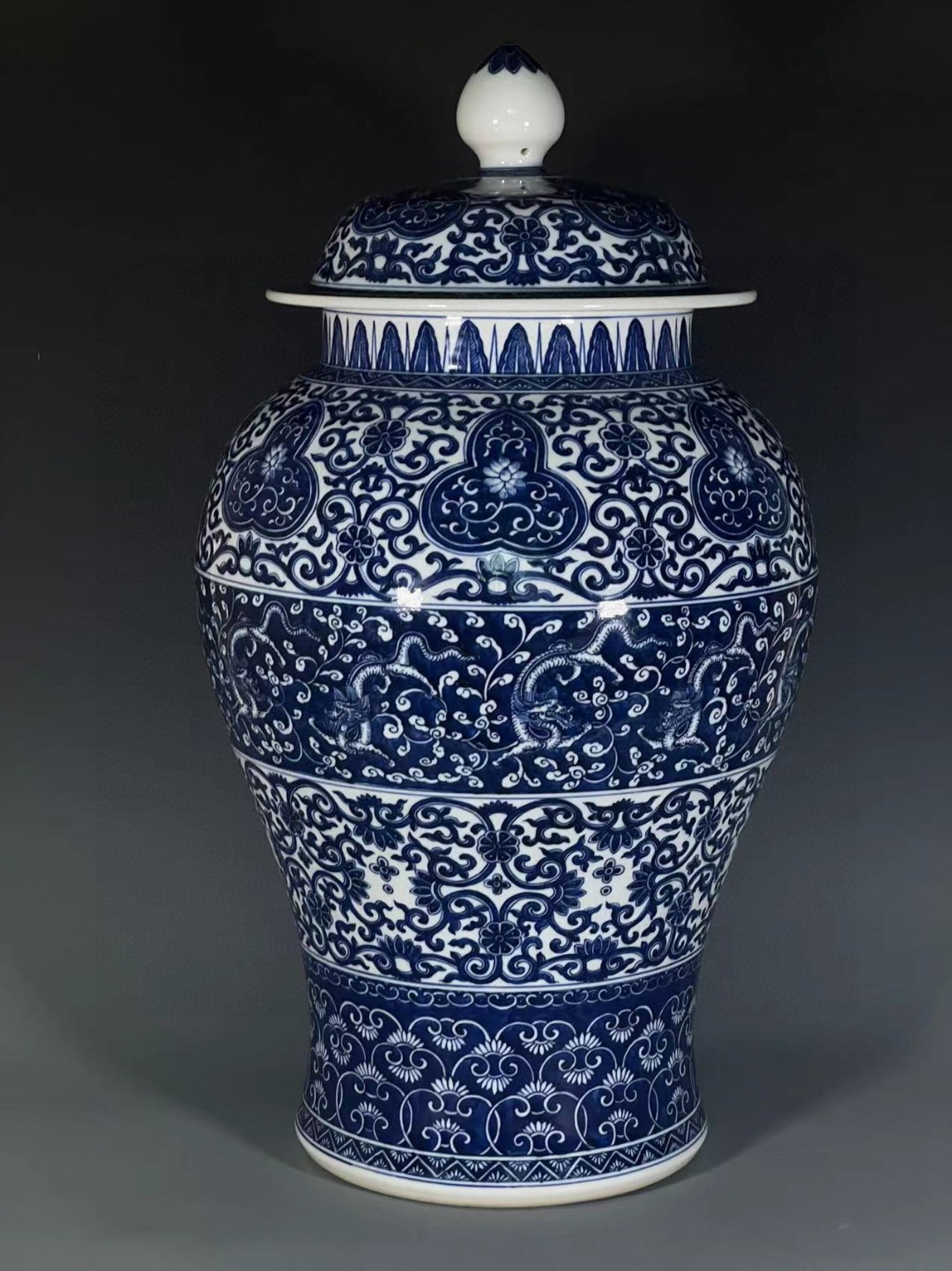 A Huge Blue and White Lotus and Dragon Pattern Jar: A Huge Blue and White Lotus and Dragon Pattern Jar,Qing Dynasty,China,Qianlong Six-character Mark,Size:25.3inx9.5in