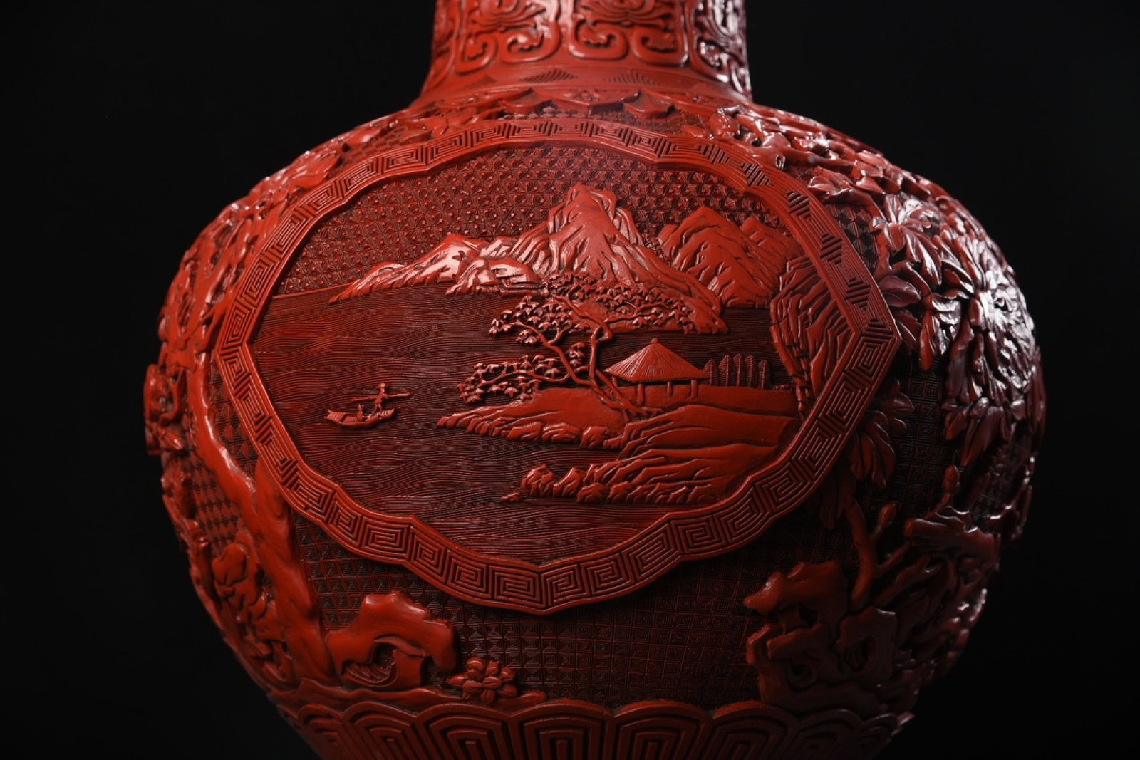 An Exquisite Carved Red Lacquer Landscape Pattern Vase - 2