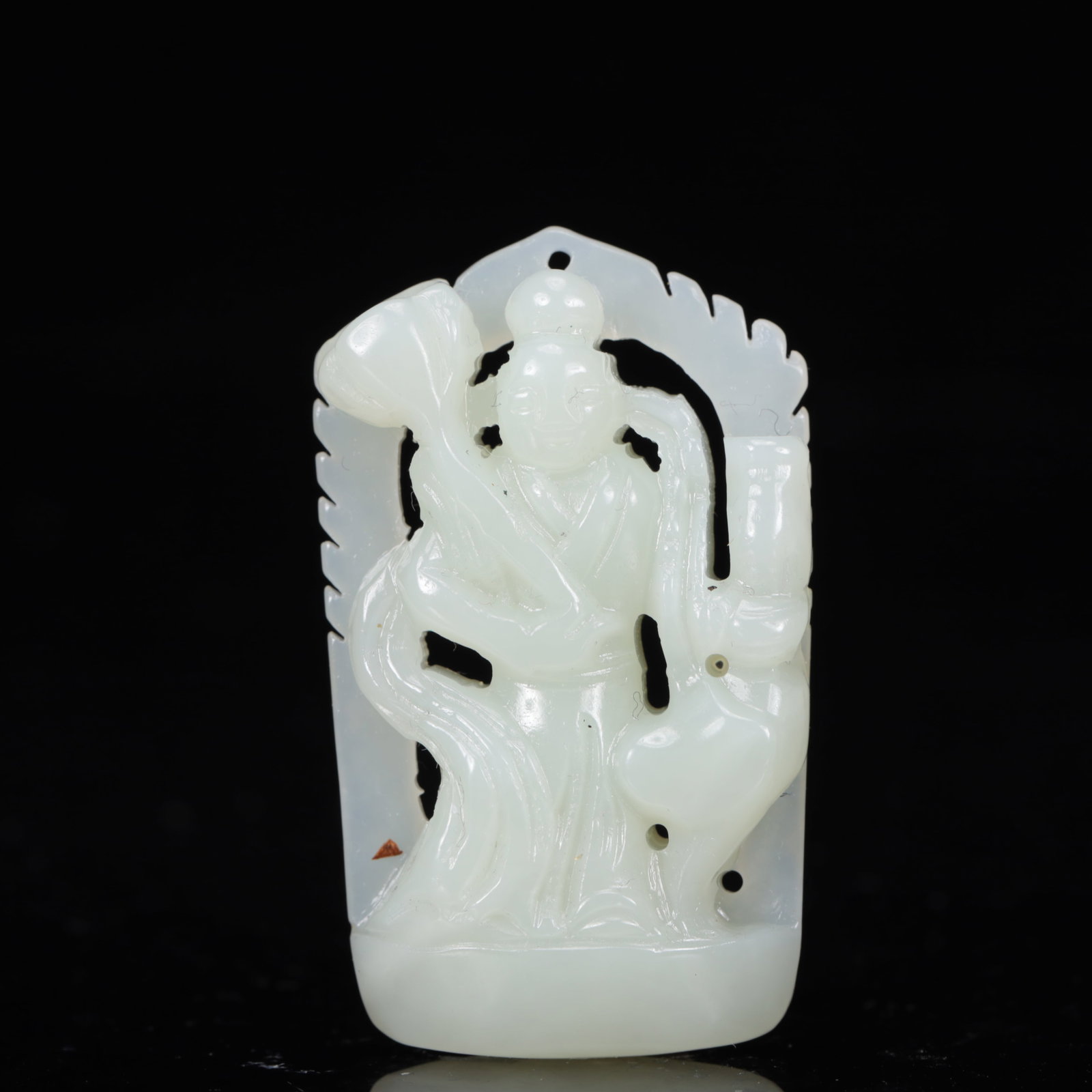 An Exquisite White Jade Statue of Avalokitesvara Pendant: An Exquisite White Jade Statue of Avalokitesvara Pendant,Qing Dynasty, China,Size:1.2inx0.4inx2in,Weight:25g 白玉观音像挂件,中国清代
