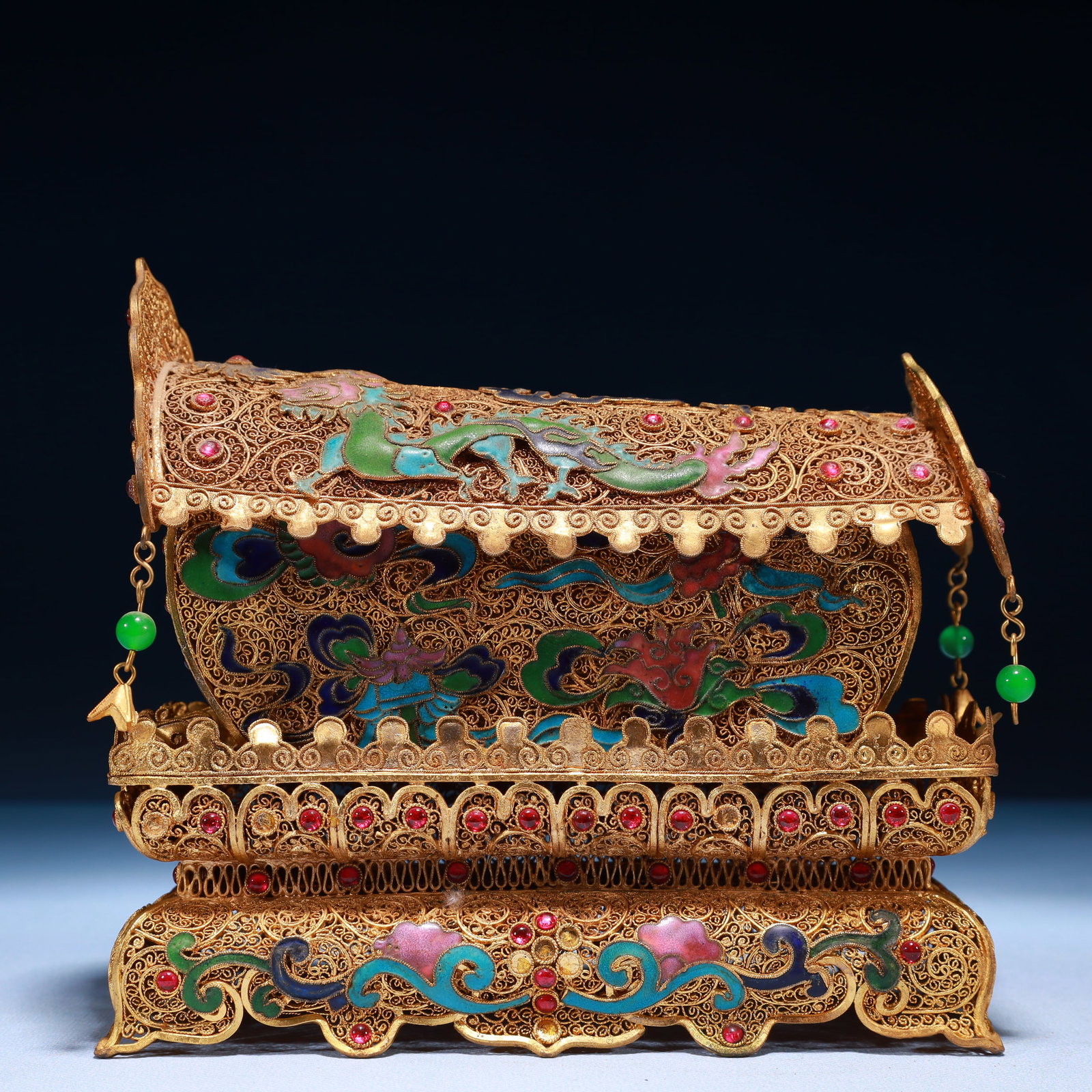 An Exquisite Filigree and Gilding Eight Treasures Pattern Box,Inlaid Gems: An Exquisite Filigree and Gilding Eight Treasures Pattern Box,Inlaid Gems,Qing Dynasty,China,Qianlong Four-character Mark,Size:7.5inx3.5inx6.7in,Weight:850g