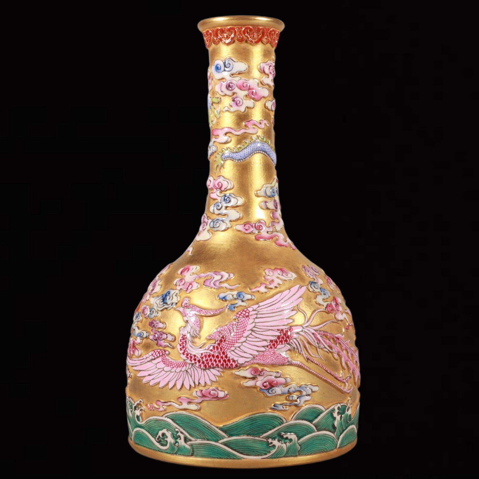 An Exquisite Enamel Gold Ground Dragon and Phoenix Pattern Vase - 4