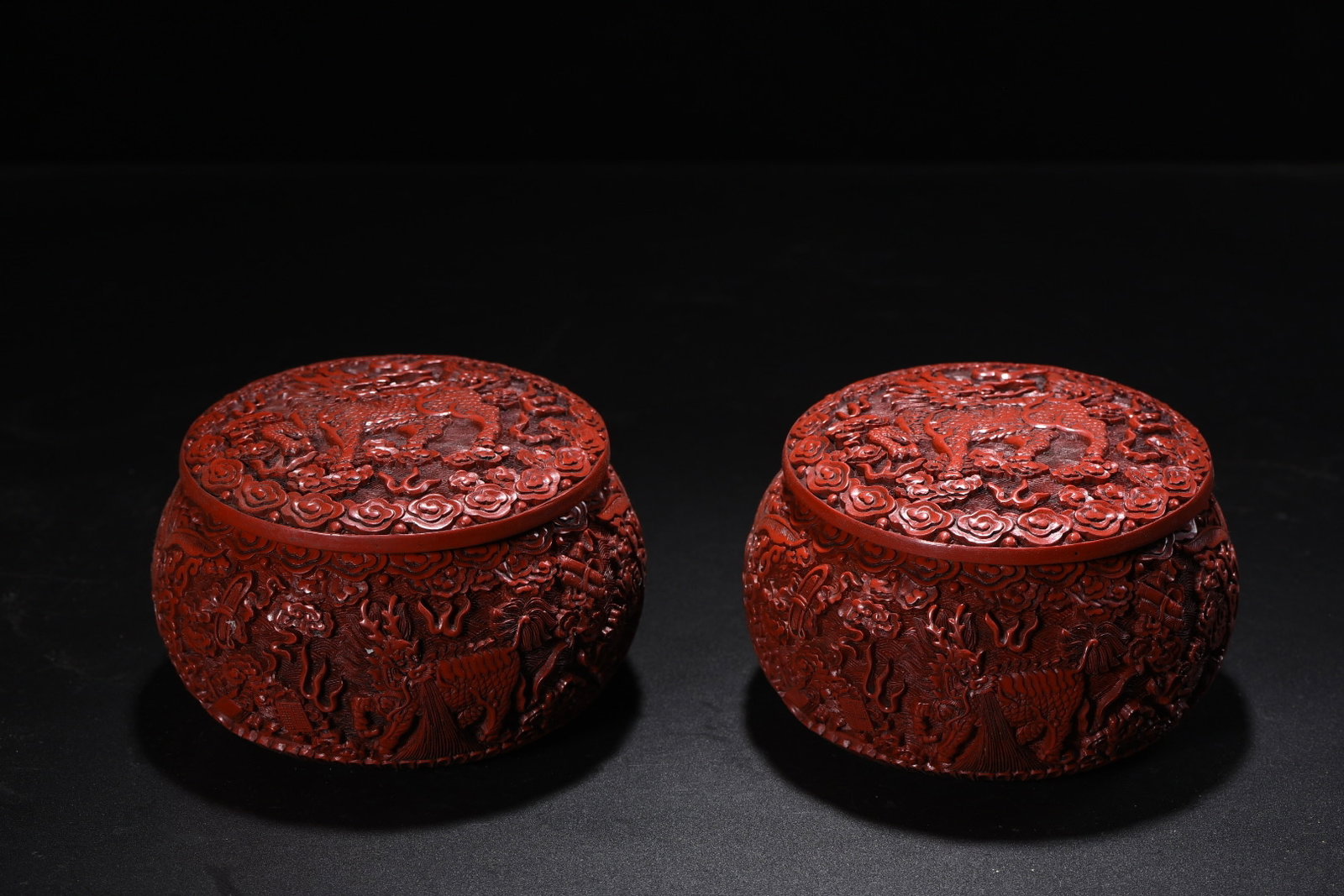A Pair of Exquisite Carved Red Lacquer Kylin Pattern Jar (1 of 9)