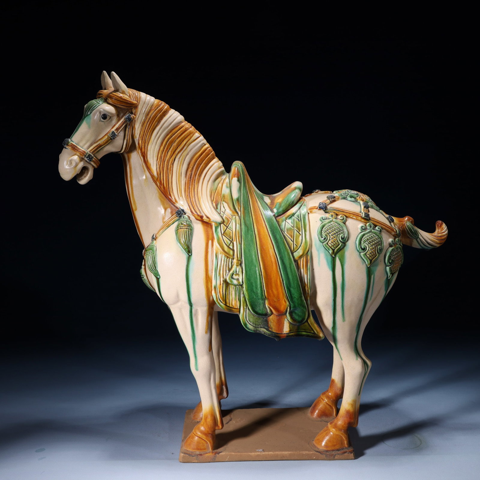 A Rare Tang Tri-Color Glazed Pottery Horse Ornaments (1 of 10)