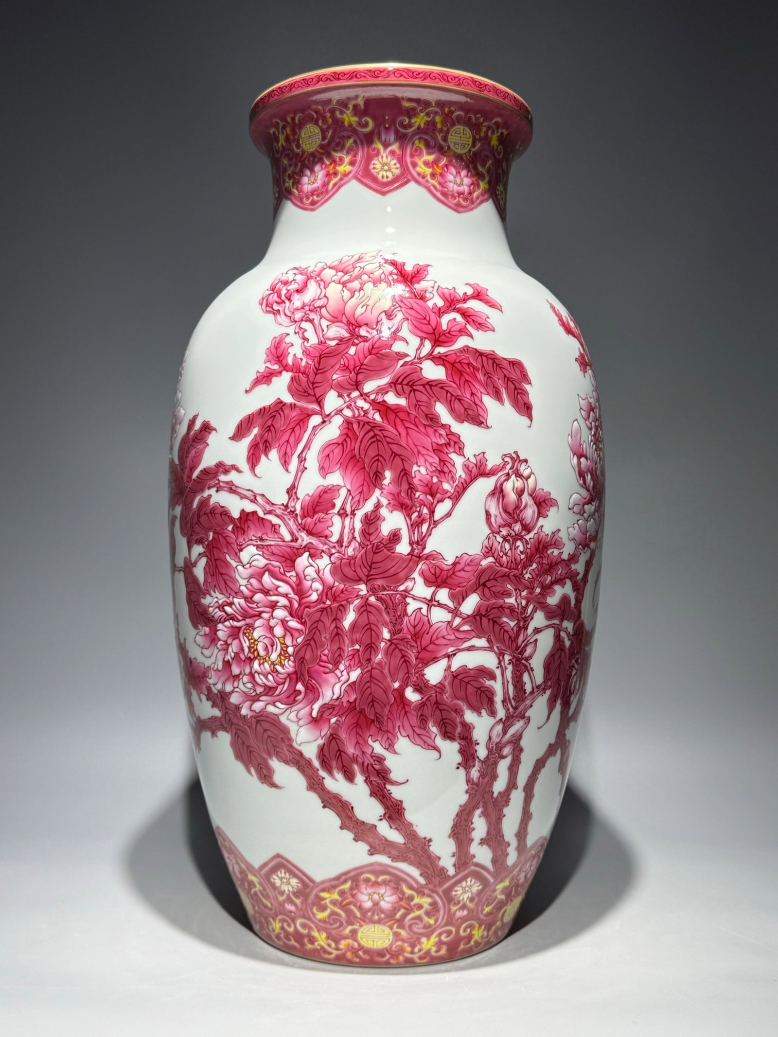 A Huge Ruby red-Glazed Peony Pattern Vase,with poem: A Huge Ruby red-Glazed Peony Pattern Vase,with poem,Qing Dynasty,China,Qianlong Six-character Mark,Size:19.5inx10.2in