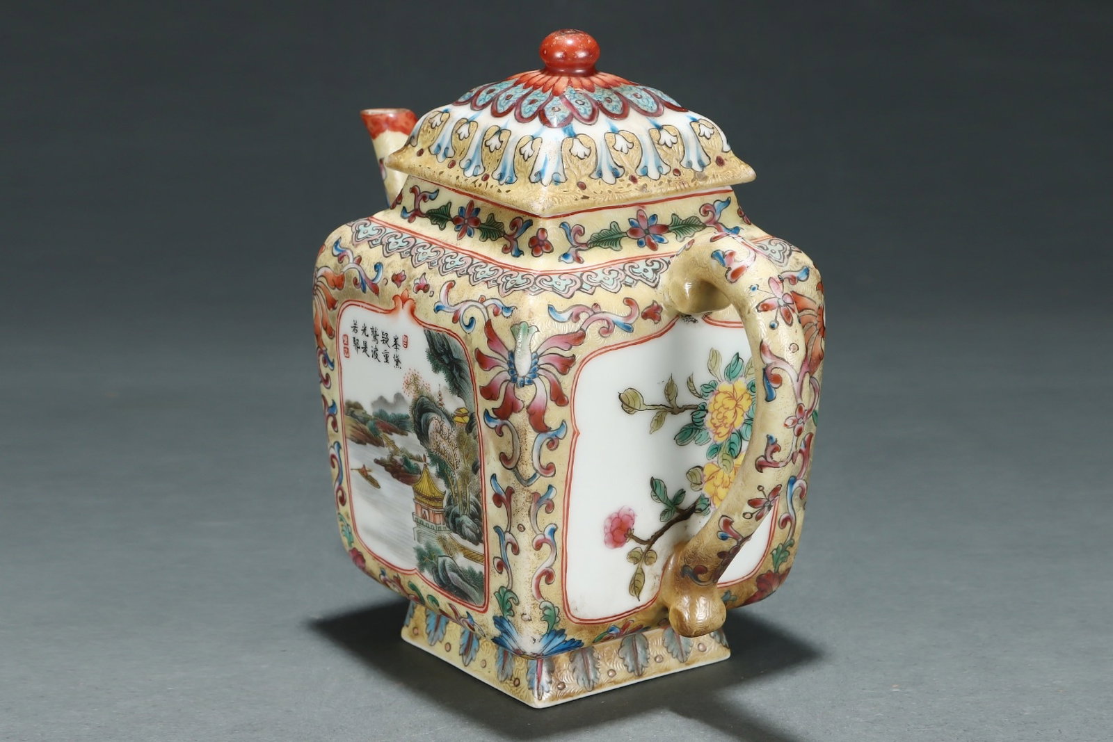 An Exquisite Enamel Landscape Pattern Teapot - 5