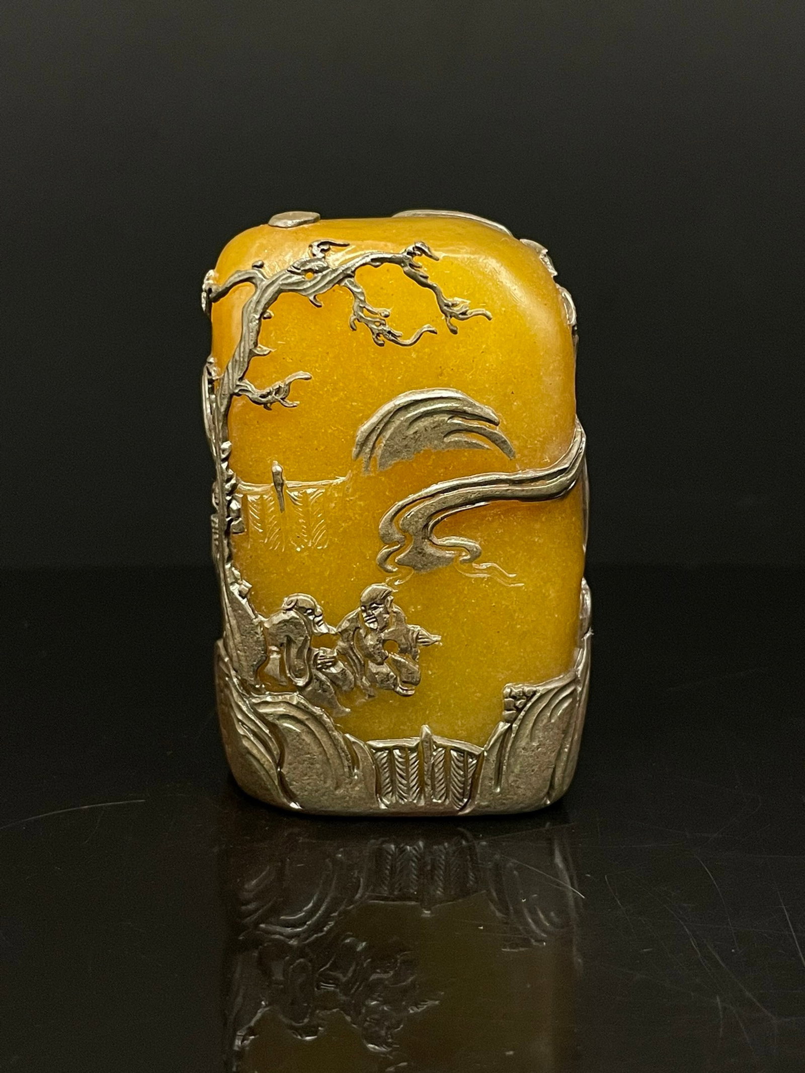 An Exquisite Shoushan Stone Landscape and Figure Pattern Seal: An Exquisite Shoushan Stone Landscape and Figure Pattern Seal,Qing Dynasty,China,With Mark,Size:1.7inx1.2inx2.7in,Weight:174g